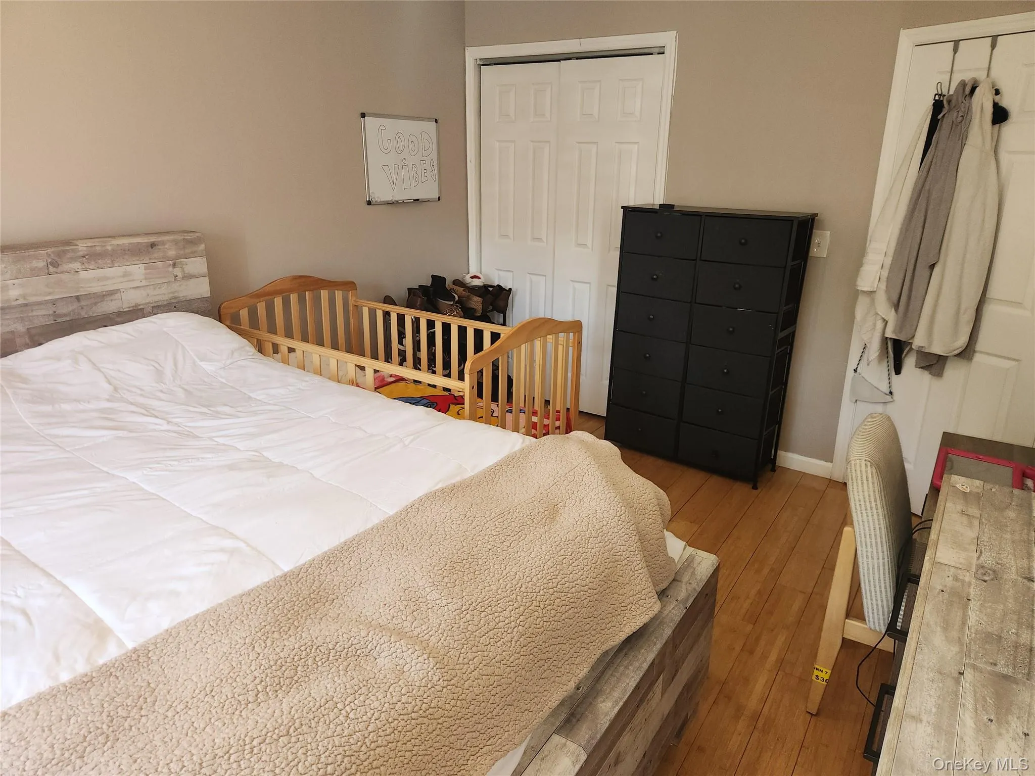 3324 Gunther Avenue, New York, NY, 6 Bedrooms Bedrooms, 10 Rooms Rooms,2 BathroomsBathrooms,Residential,For Rent,Gunther,0,1015048 3324 Gunther Avenue, New York, NY, 6 Bedrooms Bedrooms, 10 Rooms Rooms,2 BathroomsBathrooms,Residential,For Rent,Gunther,0,1015048
