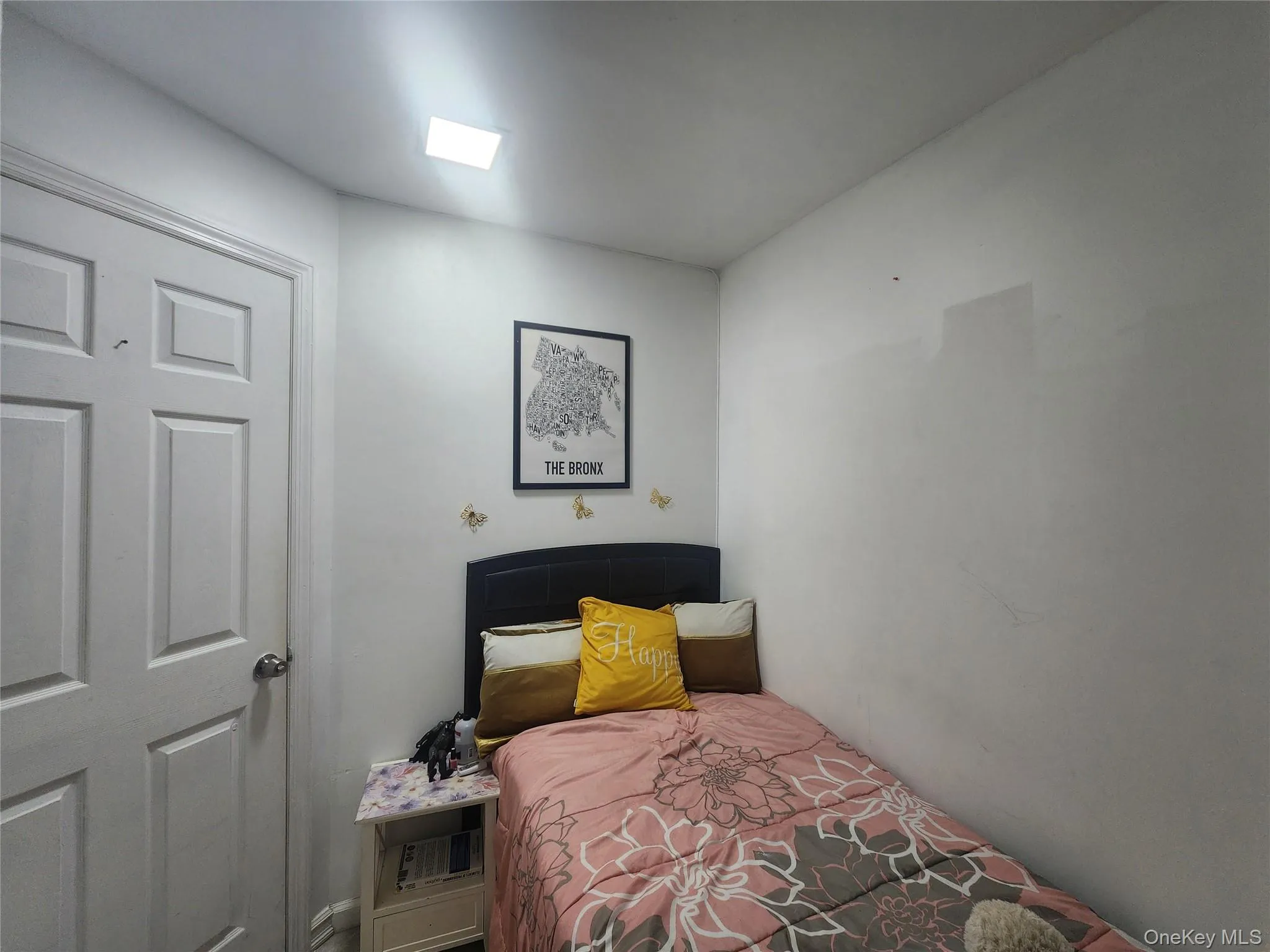 3324 Gunther Avenue, New York, NY, 6 Bedrooms Bedrooms, 10 Rooms Rooms,2 BathroomsBathrooms,Residential,For Rent,Gunther,0,1015048 3324 Gunther Avenue, New York, NY, 6 Bedrooms Bedrooms, 10 Rooms Rooms,2 BathroomsBathrooms,Residential,For Rent,Gunther,0,1015048