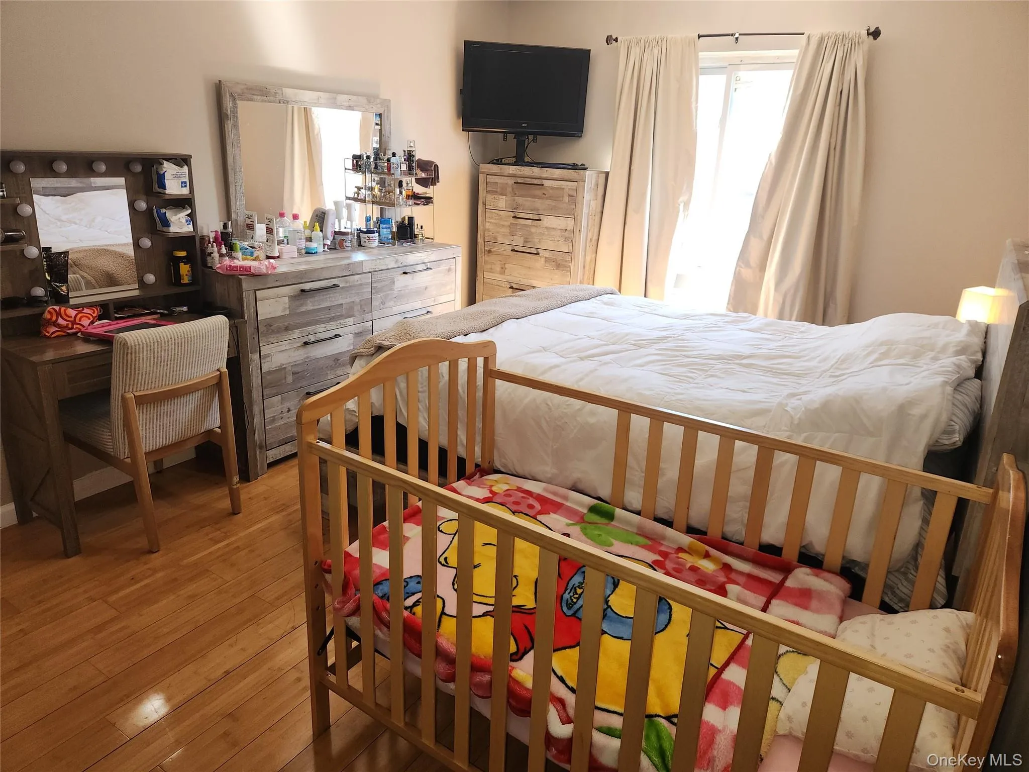 3324 Gunther Avenue, New York, NY, 6 Bedrooms Bedrooms, 10 Rooms Rooms,2 BathroomsBathrooms,Residential,For Rent,Gunther,0,1015048 3324 Gunther Avenue, New York, NY, 6 Bedrooms Bedrooms, 10 Rooms Rooms,2 BathroomsBathrooms,Residential,For Rent,Gunther,0,1015048