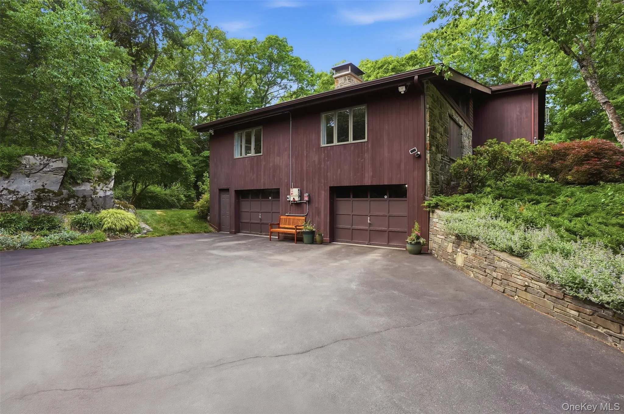 17 Stoutenburgh Drive, Hyde Park, NY, 4 Bedrooms Bedrooms, 9 Rooms Rooms,3 BathroomsBathrooms,Residential,For Rent,Stoutenburgh,0,1015051 17 Stoutenburgh Drive, Hyde Park, NY, 4 Bedrooms Bedrooms, 9 Rooms Rooms,3 BathroomsBathrooms,Residential,For Rent,Stoutenburgh,0,1015051