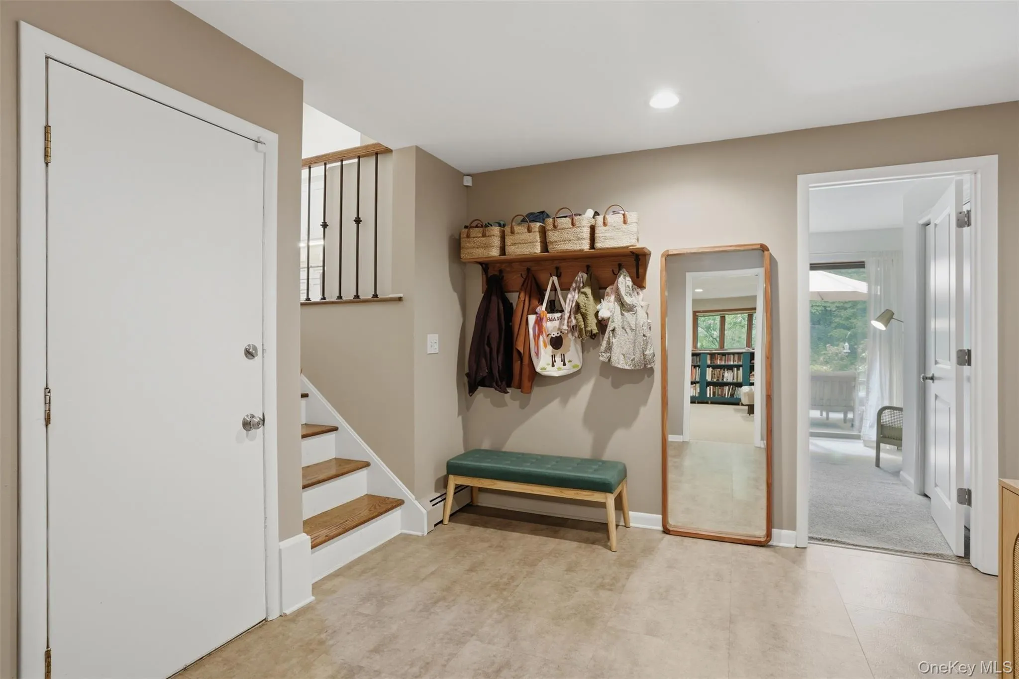 17 Stoutenburgh Drive, Hyde Park, NY, 4 Bedrooms Bedrooms, 9 Rooms Rooms,3 BathroomsBathrooms,Residential,For Rent,Stoutenburgh,0,1015051 17 Stoutenburgh Drive, Hyde Park, NY, 4 Bedrooms Bedrooms, 9 Rooms Rooms,3 BathroomsBathrooms,Residential,For Rent,Stoutenburgh,0,1015051