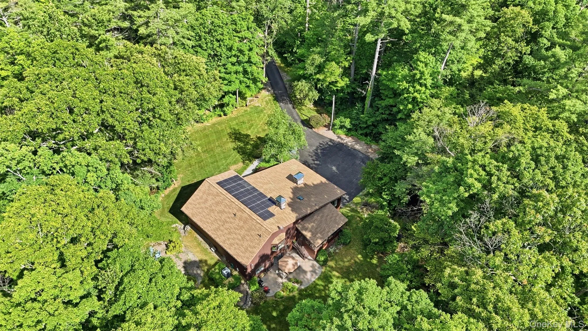 17 Stoutenburgh Drive, Hyde Park, NY, 4 Bedrooms Bedrooms, 9 Rooms Rooms,3 BathroomsBathrooms,Residential,For Rent,Stoutenburgh,0,1015051 17 Stoutenburgh Drive, Hyde Park, NY, 4 Bedrooms Bedrooms, 9 Rooms Rooms,3 BathroomsBathrooms,Residential,For Rent,Stoutenburgh,0,1015051