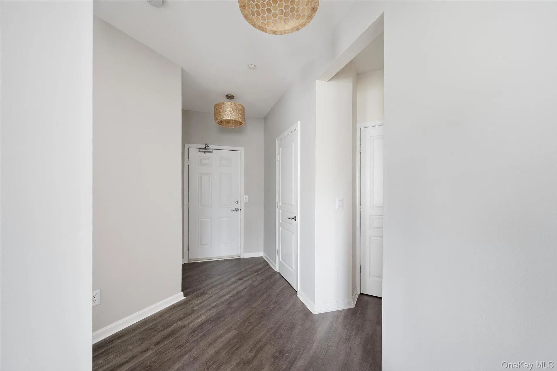 1525 Building Q Finch Lane, Islip, NY, 2 Bedrooms Bedrooms, 5 Rooms Rooms,2 BathroomsBathrooms,Residential,For Rent,Finch,0,1015062 1525 Building Q Finch Lane, Islip, NY, 2 Bedrooms Bedrooms, 5 Rooms Rooms,2 BathroomsBathrooms,Residential,For Rent,Finch,0,1015062