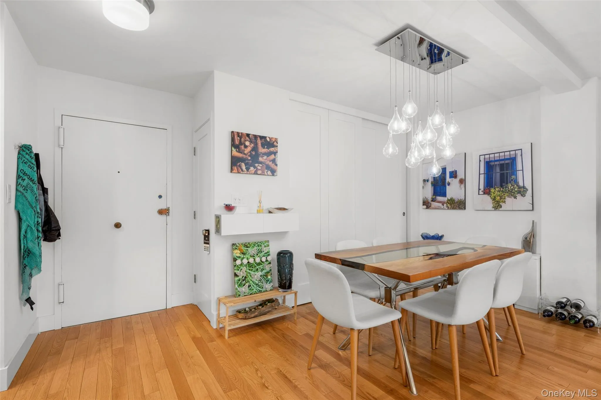 20 Old Mamaroneck Road, White Plains, NY, 1 Bedroom Bedrooms, 5 Rooms Rooms,1 BathroomBathrooms,Residential,For Rent,Old Mamaroneck,0,1015063 20 Old Mamaroneck Road, White Plains, NY, 1 Bedroom Bedrooms, 5 Rooms Rooms,1 BathroomBathrooms,Residential,For Rent,Old Mamaroneck,0,1015063