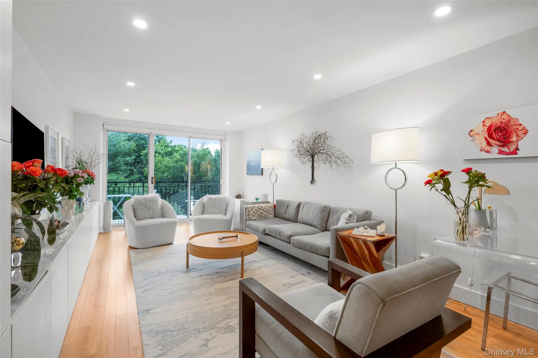 20 Old Mamaroneck Road, White Plains, NY, 1 Bedroom Bedrooms, 5 Rooms Rooms,1 BathroomBathrooms,Residential,For Rent,Old Mamaroneck,0,1015063 20 Old Mamaroneck Road, White Plains, NY, 1 Bedroom Bedrooms, 5 Rooms Rooms,1 BathroomBathrooms,Residential,For Rent,Old Mamaroneck,0,1015063