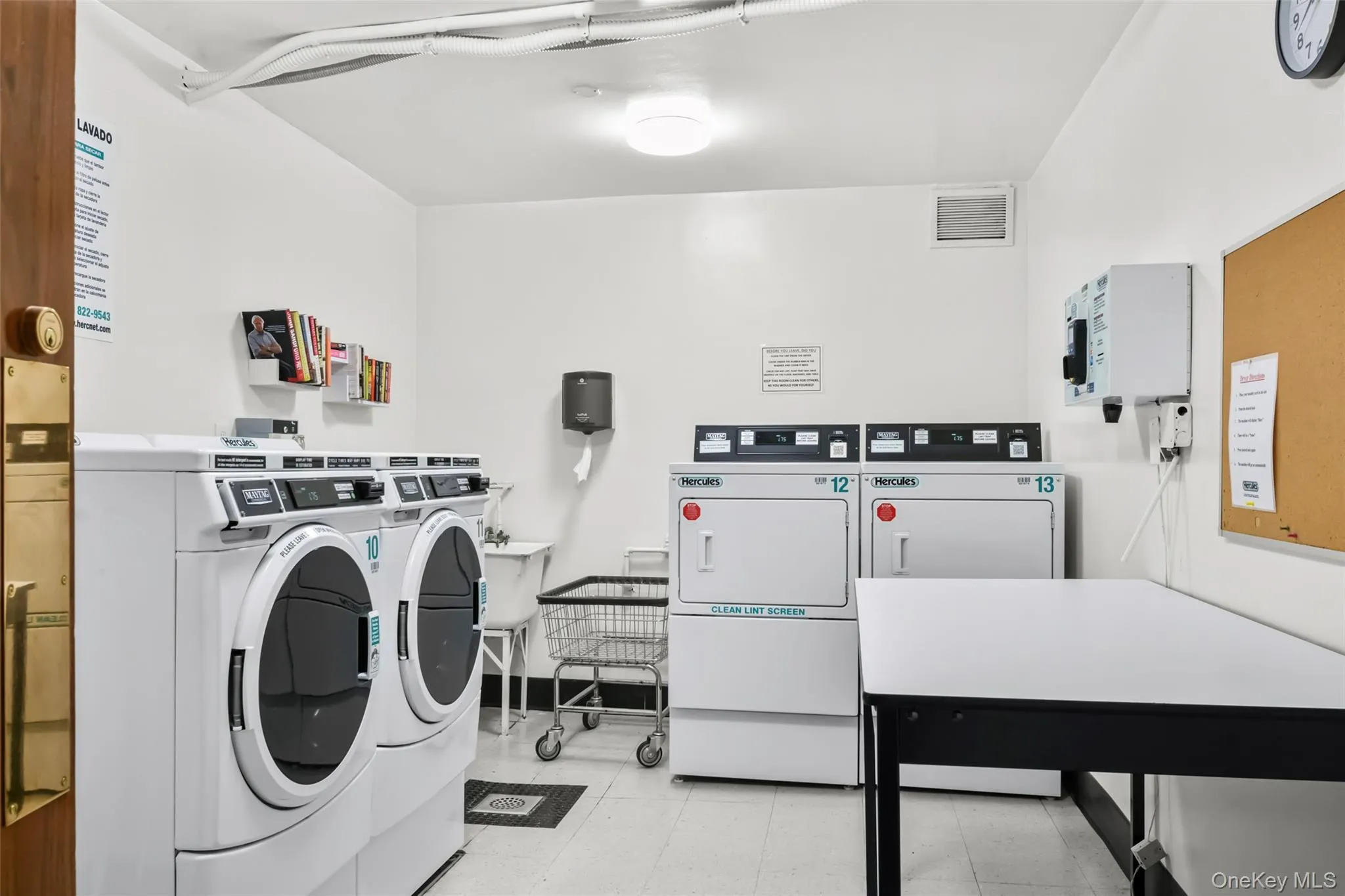 20 Old Mamaroneck Road, White Plains, NY, 1 Bedroom Bedrooms, 5 Rooms Rooms,1 BathroomBathrooms,Residential,For Rent,Old Mamaroneck,0,1015063 20 Old Mamaroneck Road, White Plains, NY, 1 Bedroom Bedrooms, 5 Rooms Rooms,1 BathroomBathrooms,Residential,For Rent,Old Mamaroneck,0,1015063