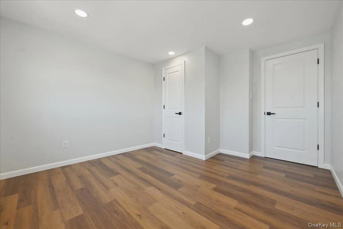 20 Wyona Avenue, Babylon, NY, 4 Bedrooms Bedrooms, 8 Rooms Rooms,2 BathroomsBathrooms,Residential,For Rent,Wyona,0,1015064 20 Wyona Avenue, Babylon, NY, 4 Bedrooms Bedrooms, 8 Rooms Rooms,2 BathroomsBathrooms,Residential,For Rent,Wyona,0,1015064