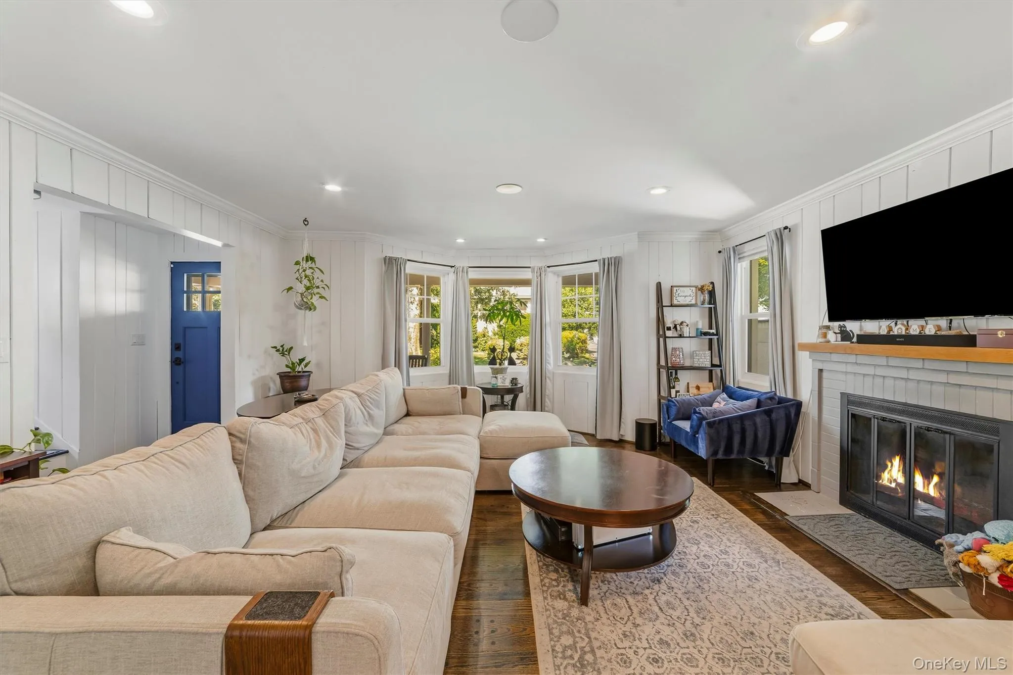 Generously sized living room, complete with a fireplace for your enjoyment Generously sized living room, complete with a fireplace for your enjoyment