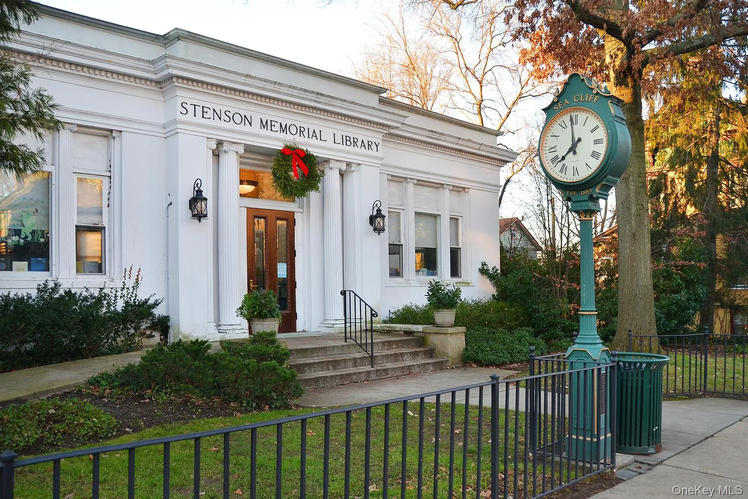 42 Central Avenue, Oyster Bay, NY, 1 Bedroom Bedrooms, 3 Rooms Rooms,1 BathroomBathrooms,Residential Lease,For Rent,Central,0,1015071 42 Central Avenue, Oyster Bay, NY, 1 Bedroom Bedrooms, 3 Rooms Rooms,1 BathroomBathrooms,Residential Lease,For Rent,Central,0,1015071
