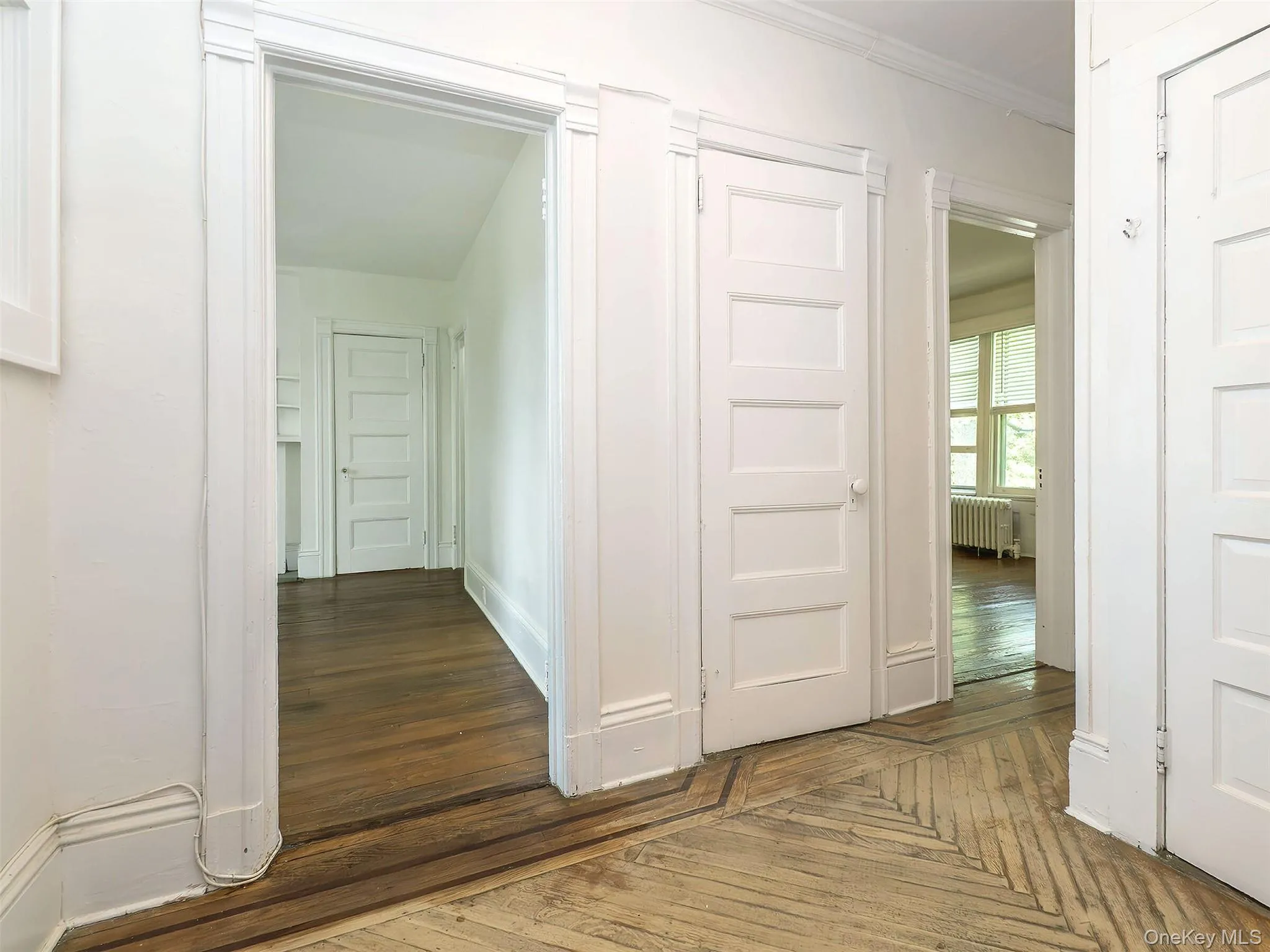 42 Central Avenue, Oyster Bay, NY, 1 Bedroom Bedrooms, 3 Rooms Rooms,1 BathroomBathrooms,Residential Lease,For Rent,Central,0,1015071 42 Central Avenue, Oyster Bay, NY, 1 Bedroom Bedrooms, 3 Rooms Rooms,1 BathroomBathrooms,Residential Lease,For Rent,Central,0,1015071