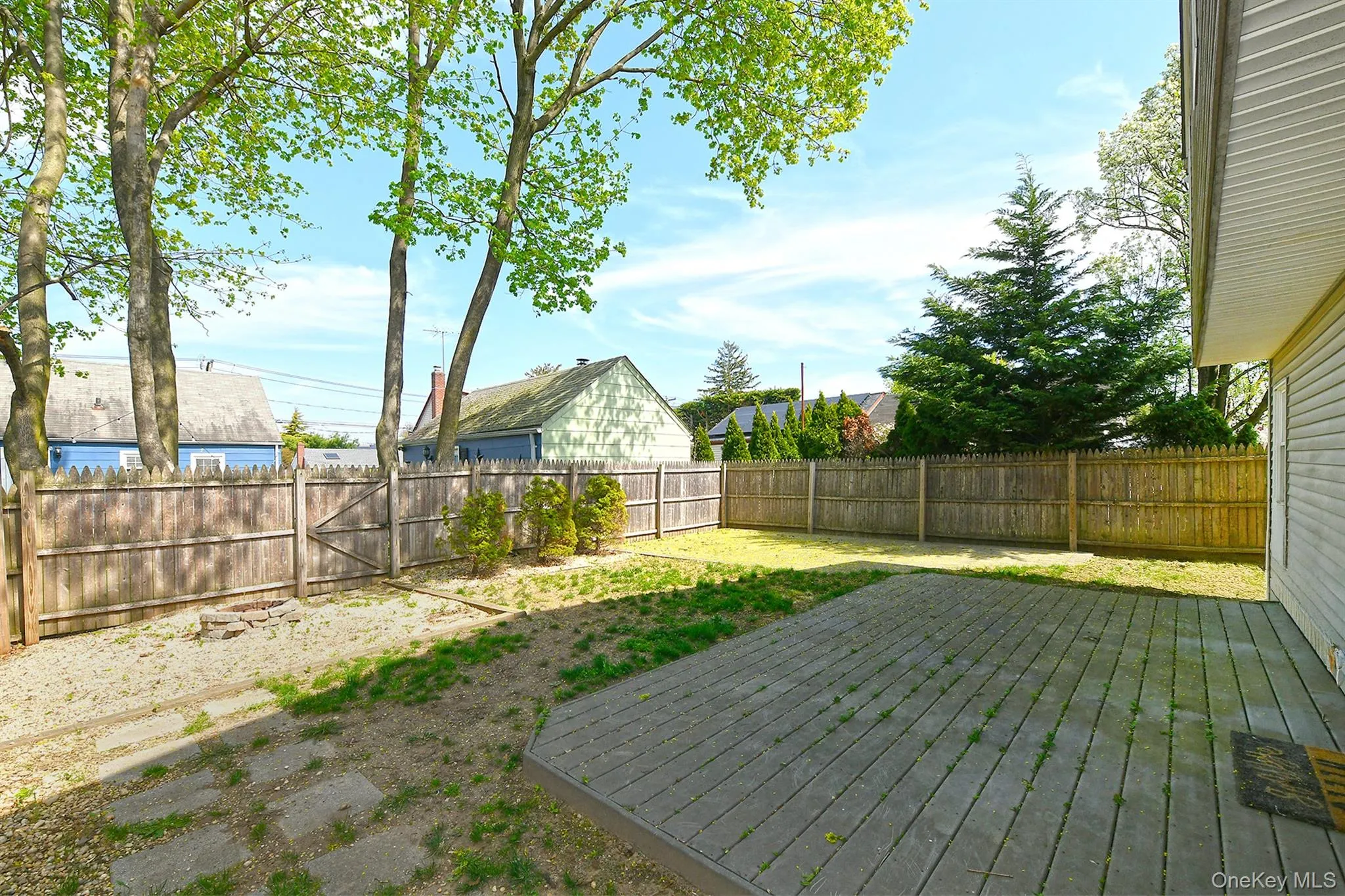 76 12th Street, Huntington, NY, 3 Bedrooms Bedrooms, 5 Rooms Rooms,2 BathroomsBathrooms,Residential Lease,For Rent,12th,0,1015072 76 12th Street, Huntington, NY, 3 Bedrooms Bedrooms, 5 Rooms Rooms,2 BathroomsBathrooms,Residential Lease,For Rent,12th,0,1015072