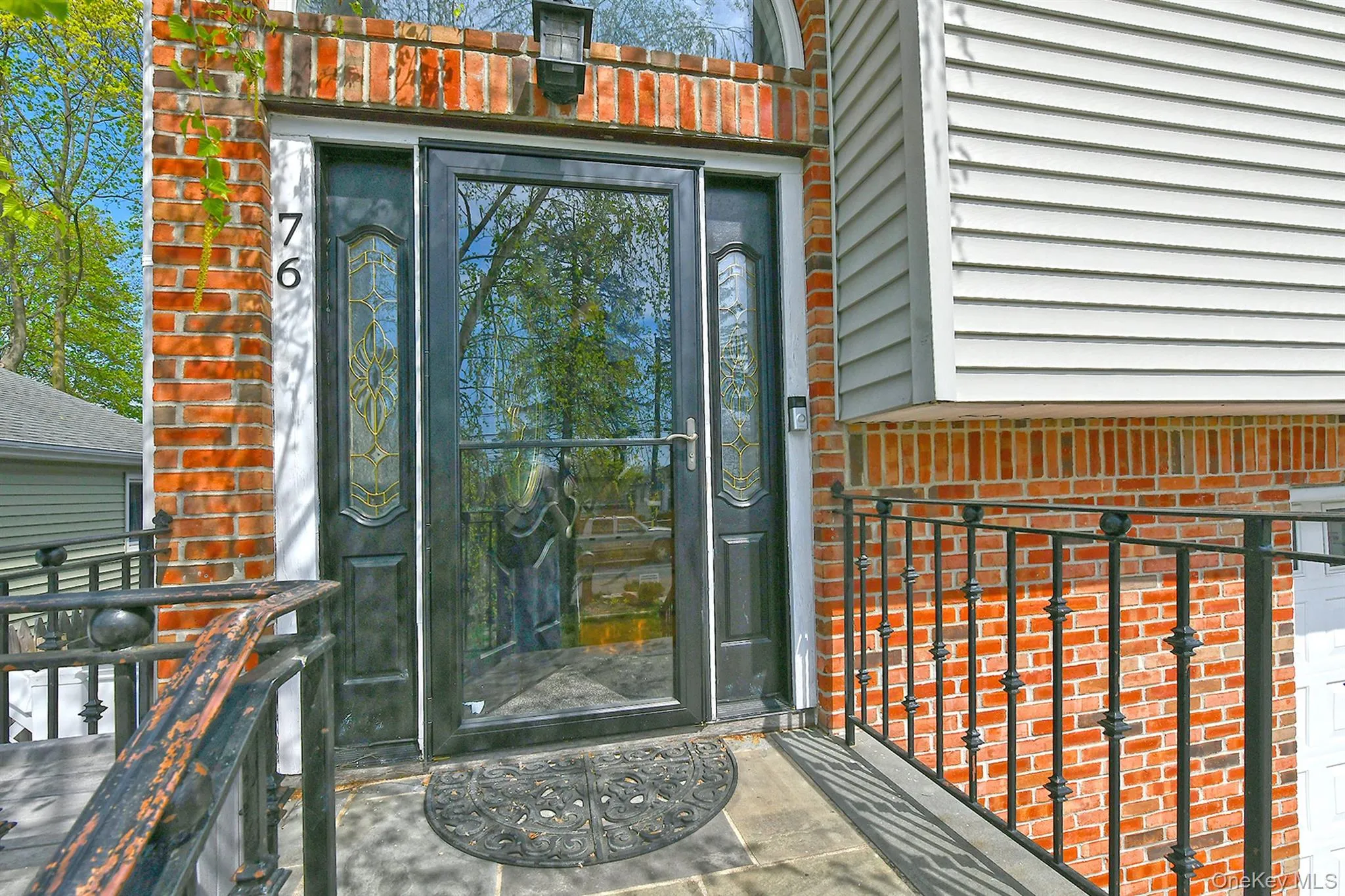76 12th Street, Huntington, NY, 3 Bedrooms Bedrooms, 5 Rooms Rooms,2 BathroomsBathrooms,Residential Lease,For Rent,12th,0,1015072 76 12th Street, Huntington, NY, 3 Bedrooms Bedrooms, 5 Rooms Rooms,2 BathroomsBathrooms,Residential Lease,For Rent,12th,0,1015072