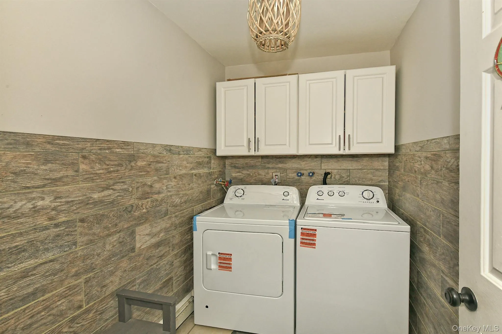 76 12th Street, Huntington, NY, 3 Bedrooms Bedrooms, 5 Rooms Rooms,2 BathroomsBathrooms,Residential Lease,For Rent,12th,0,1015072 76 12th Street, Huntington, NY, 3 Bedrooms Bedrooms, 5 Rooms Rooms,2 BathroomsBathrooms,Residential Lease,For Rent,12th,0,1015072