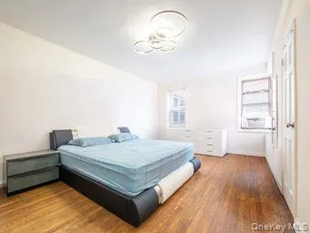99-31 64th Avenue, New York, NY, 2 Bedrooms Bedrooms, 5 Rooms Rooms,1 BathroomBathrooms,Residential,For Rent,64th,0,1015073 99-31 64th Avenue, New York, NY, 2 Bedrooms Bedrooms, 5 Rooms Rooms,1 BathroomBathrooms,Residential,For Rent,64th,0,1015073