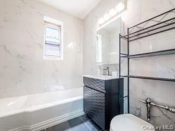 99-31 64th Avenue, New York, NY, 2 Bedrooms Bedrooms, 5 Rooms Rooms,1 BathroomBathrooms,Residential,For Rent,64th,0,1015073 99-31 64th Avenue, New York, NY, 2 Bedrooms Bedrooms, 5 Rooms Rooms,1 BathroomBathrooms,Residential,For Rent,64th,0,1015073