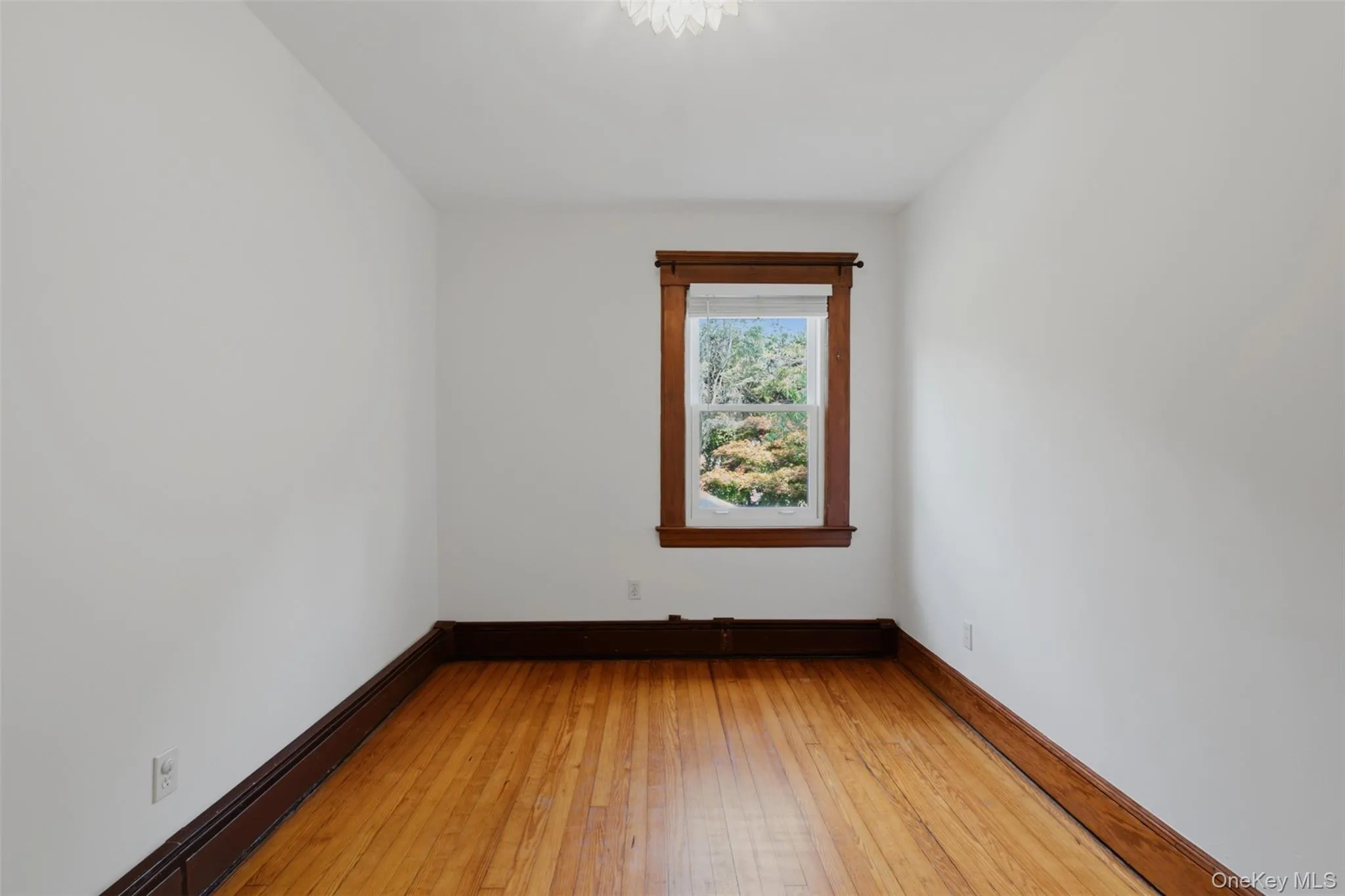 24 Plymouth Road, Mamaroneck, NY, 2 Bedrooms Bedrooms, 6 Rooms Rooms,1 BathroomBathrooms,Residential Lease,For Rent,Plymouth,0,1015079 24 Plymouth Road, Mamaroneck, NY, 2 Bedrooms Bedrooms, 6 Rooms Rooms,1 BathroomBathrooms,Residential Lease,For Rent,Plymouth,0,1015079
