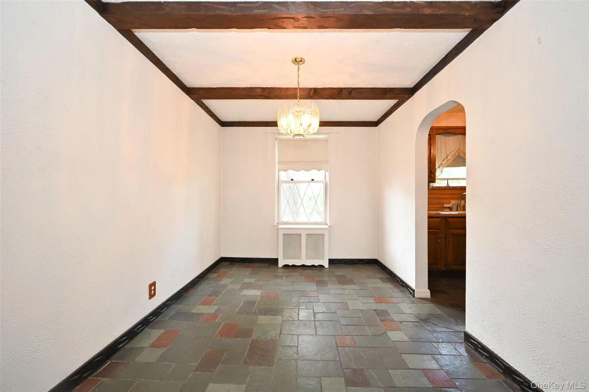 53-19 195th Street, New York, NY, 3 Bedrooms Bedrooms, 8 Rooms Rooms,2 BathroomsBathrooms,Residential,For Rent,195th,0,1015081 53-19 195th Street, New York, NY, 3 Bedrooms Bedrooms, 8 Rooms Rooms,2 BathroomsBathrooms,Residential,For Rent,195th,0,1015081