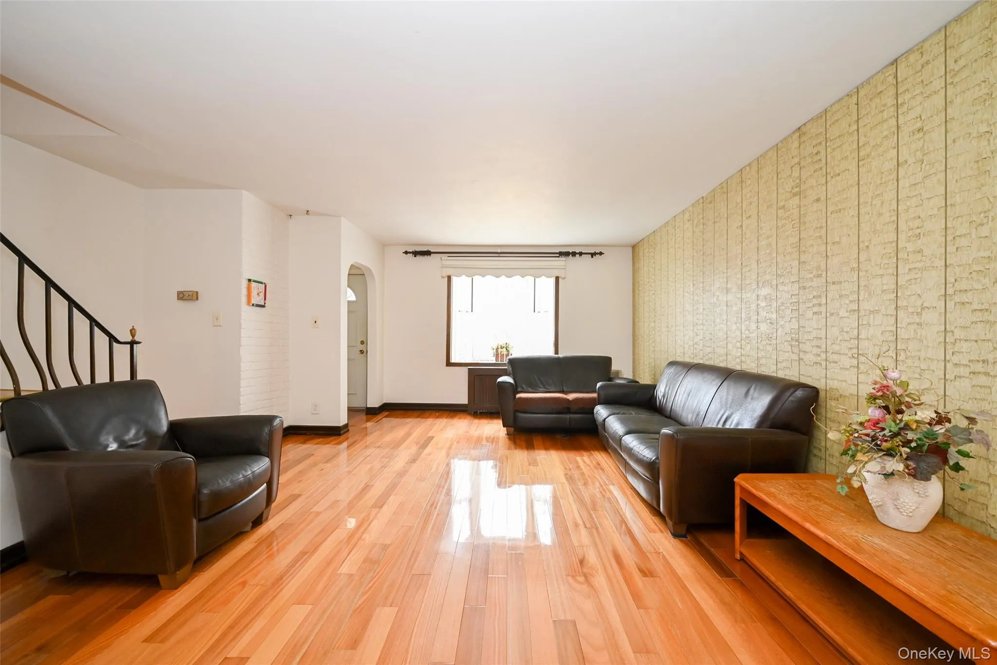 53-19 195th Street, New York, NY, 3 Bedrooms Bedrooms, 8 Rooms Rooms,2 BathroomsBathrooms,Residential,For Rent,195th,0,1015081 53-19 195th Street, New York, NY, 3 Bedrooms Bedrooms, 8 Rooms Rooms,2 BathroomsBathrooms,Residential,For Rent,195th,0,1015081