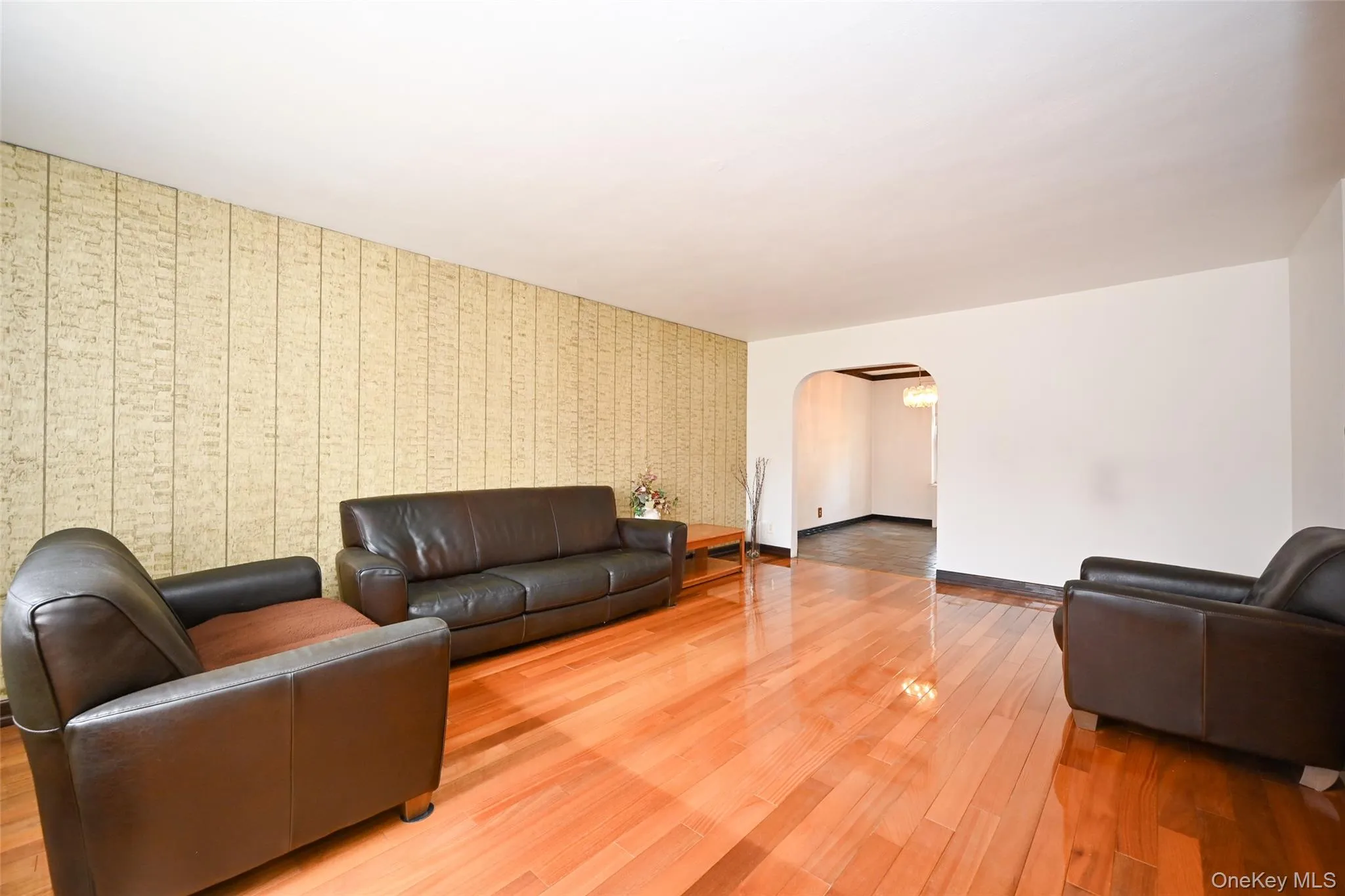 53-19 195th Street, New York, NY, 3 Bedrooms Bedrooms, 8 Rooms Rooms,2 BathroomsBathrooms,Residential,For Rent,195th,0,1015081 53-19 195th Street, New York, NY, 3 Bedrooms Bedrooms, 8 Rooms Rooms,2 BathroomsBathrooms,Residential,For Rent,195th,0,1015081