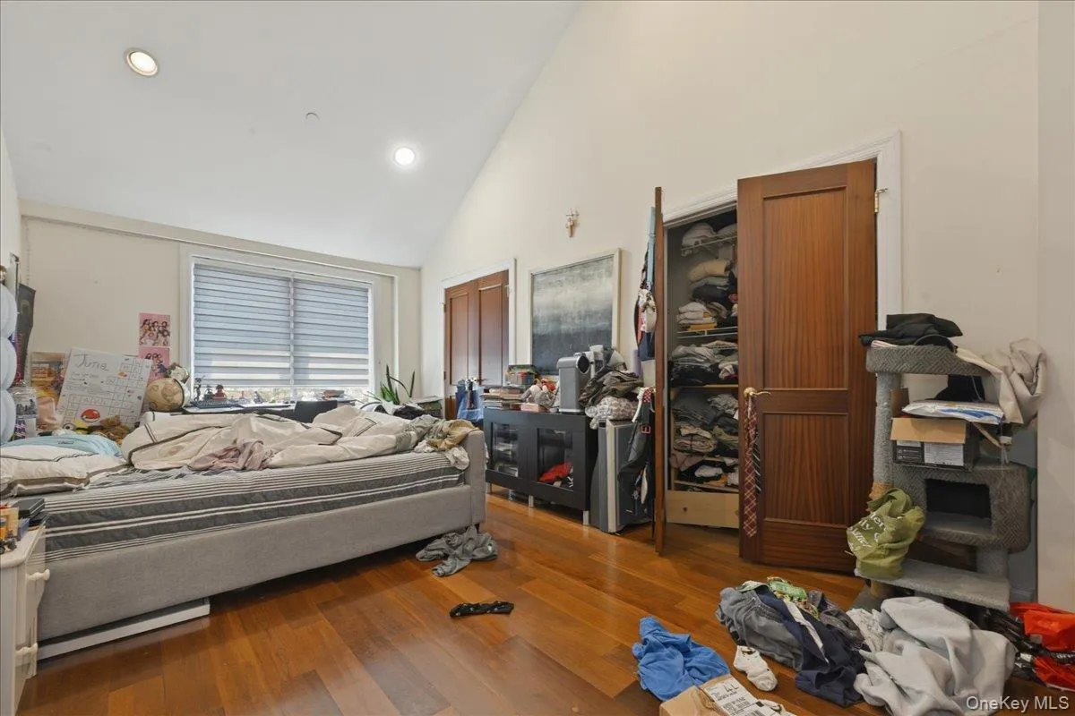 171 Great Neck Road, North Hempstead, NY, 2 Bedrooms Bedrooms, 5 Rooms Rooms,2 BathroomsBathrooms,Residential,For Rent,Great Neck,0,KEY1015088 171 Great Neck Road, North Hempstead, NY, 2 Bedrooms Bedrooms, 5 Rooms Rooms,2 BathroomsBathrooms,Residential,For Rent,Great Neck,0,KEY1015088