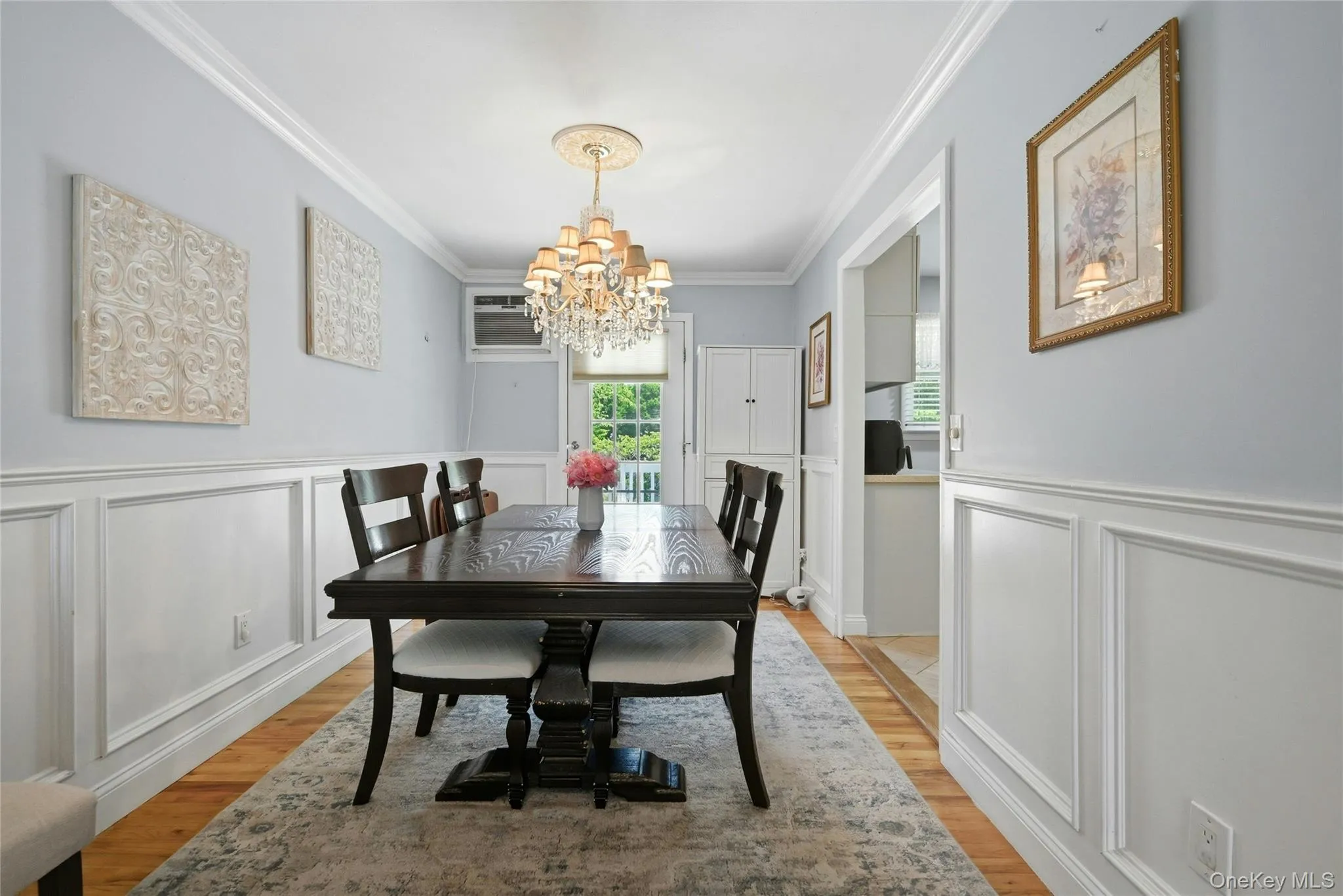 Dining Room Is Spacious & Features Wonderful Finishes! Dining Room Is Spacious & Features Wonderful Finishes!