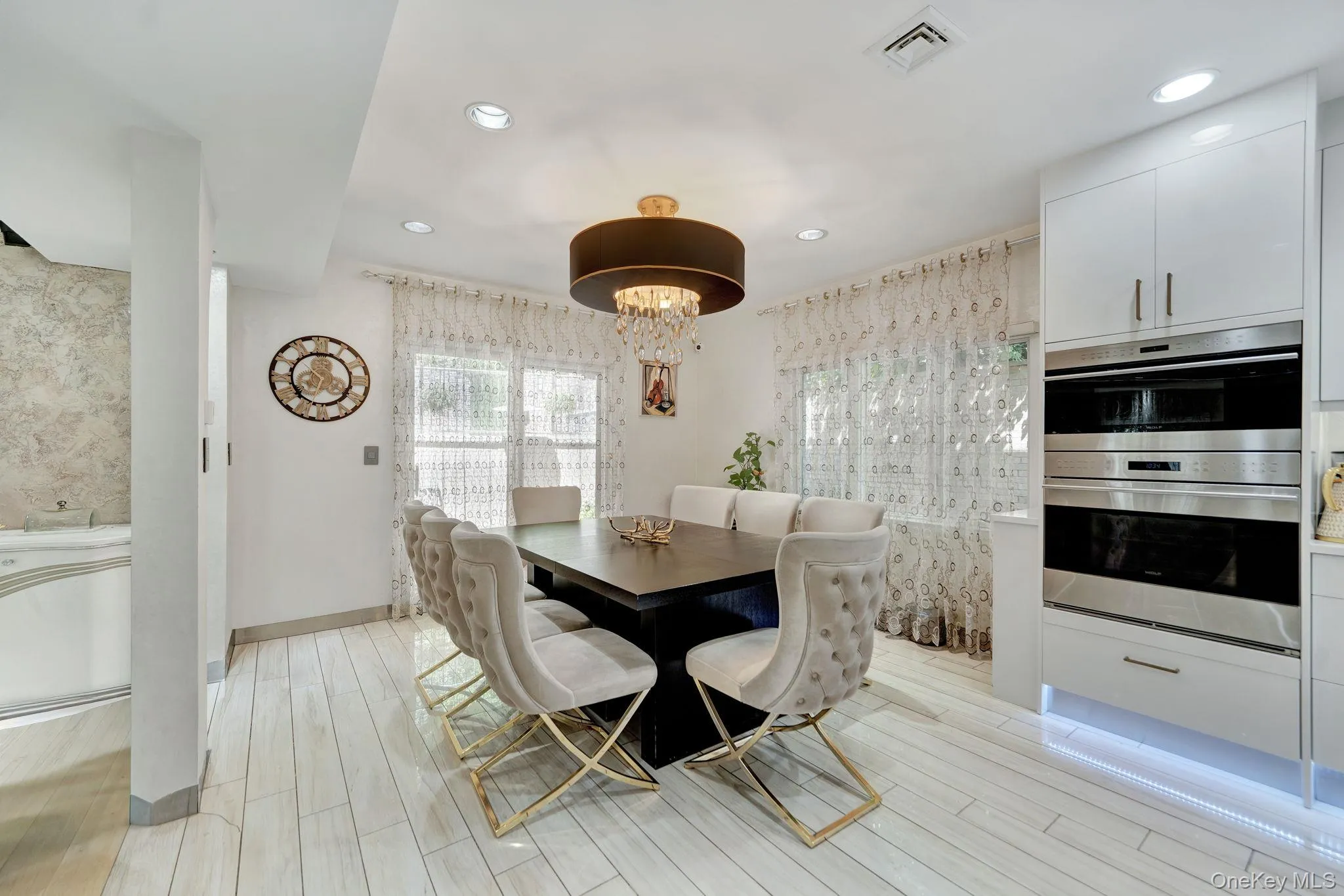180-15 Aberdeen Road, New York, NY, 5 Bedrooms Bedrooms, 12 Rooms Rooms,3 BathroomsBathrooms,Residential,For Rent,Aberdeen,0,1015092 180-15 Aberdeen Road, New York, NY, 5 Bedrooms Bedrooms, 12 Rooms Rooms,3 BathroomsBathrooms,Residential,For Rent,Aberdeen,0,1015092