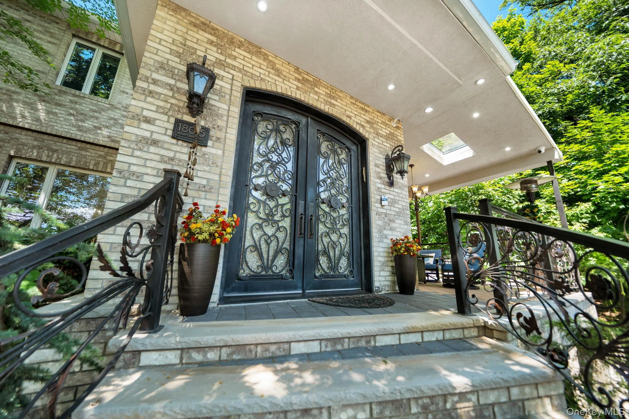 180-15 Aberdeen Road, New York, NY, 5 Bedrooms Bedrooms, 12 Rooms Rooms,3 BathroomsBathrooms,Residential,For Rent,Aberdeen,0,1015092 180-15 Aberdeen Road, New York, NY, 5 Bedrooms Bedrooms, 12 Rooms Rooms,3 BathroomsBathrooms,Residential,For Rent,Aberdeen,0,1015092