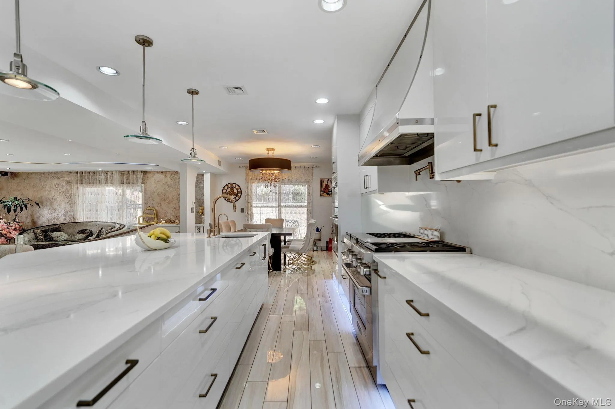 180-15 Aberdeen Road, New York, NY, 5 Bedrooms Bedrooms, 12 Rooms Rooms,3 BathroomsBathrooms,Residential,For Rent,Aberdeen,0,1015092 180-15 Aberdeen Road, New York, NY, 5 Bedrooms Bedrooms, 12 Rooms Rooms,3 BathroomsBathrooms,Residential,For Rent,Aberdeen,0,1015092