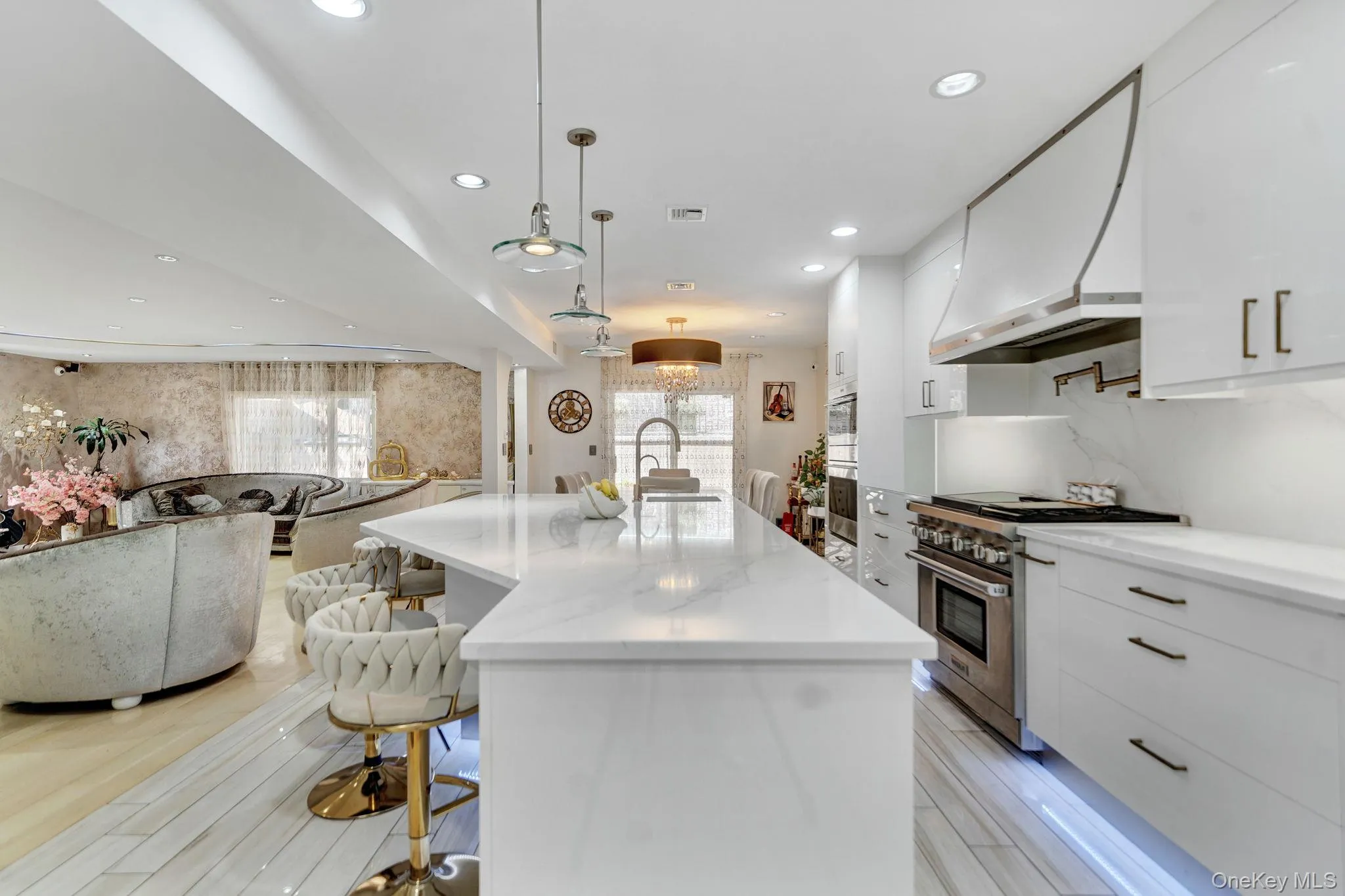 180-15 Aberdeen Road, New York, NY, 5 Bedrooms Bedrooms, 12 Rooms Rooms,3 BathroomsBathrooms,Residential,For Rent,Aberdeen,0,1015092 180-15 Aberdeen Road, New York, NY, 5 Bedrooms Bedrooms, 12 Rooms Rooms,3 BathroomsBathrooms,Residential,For Rent,Aberdeen,0,1015092