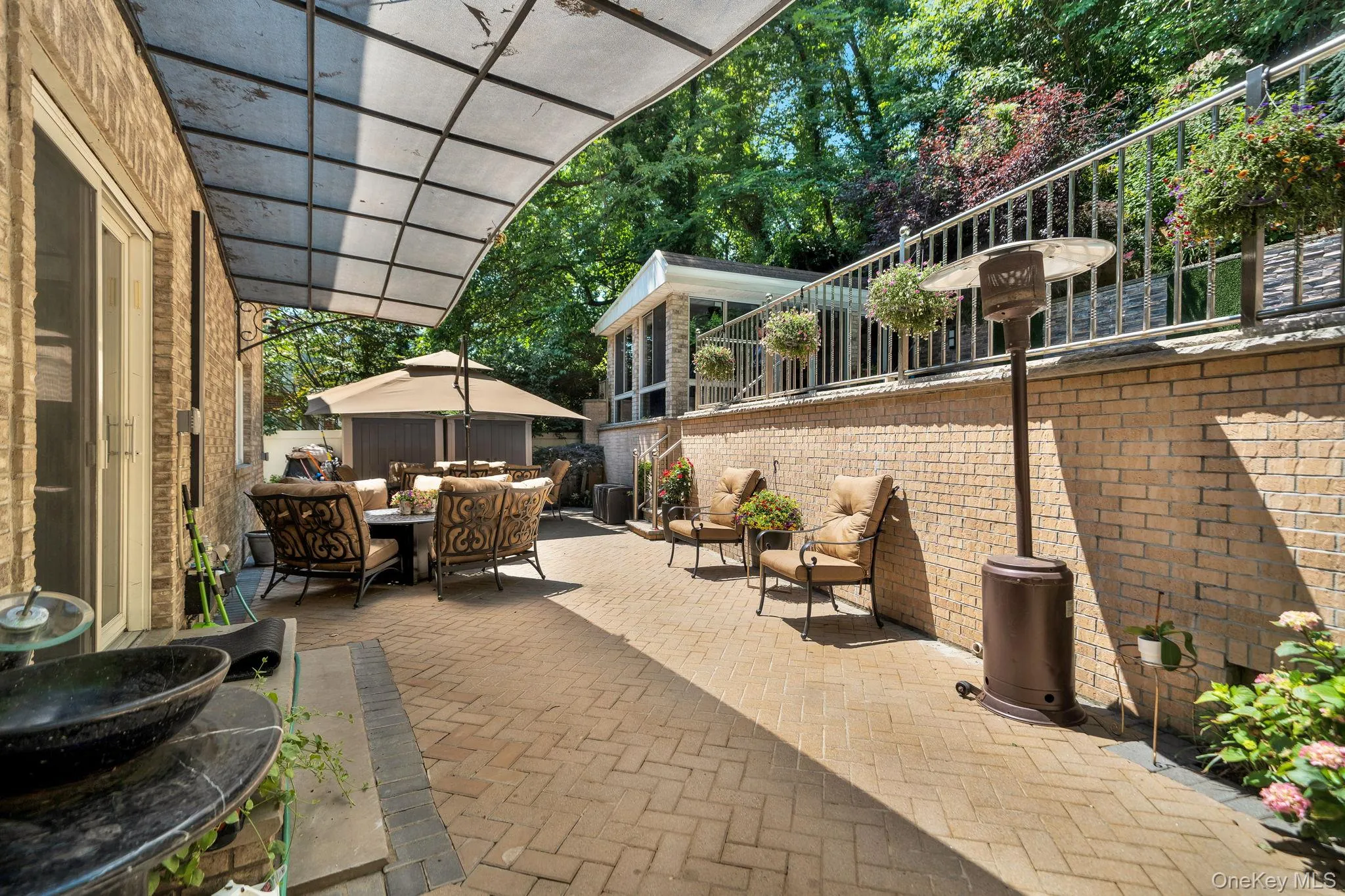 180-15 Aberdeen Road, New York, NY, 5 Bedrooms Bedrooms, 12 Rooms Rooms,3 BathroomsBathrooms,Residential,For Rent,Aberdeen,0,1015092 180-15 Aberdeen Road, New York, NY, 5 Bedrooms Bedrooms, 12 Rooms Rooms,3 BathroomsBathrooms,Residential,For Rent,Aberdeen,0,1015092