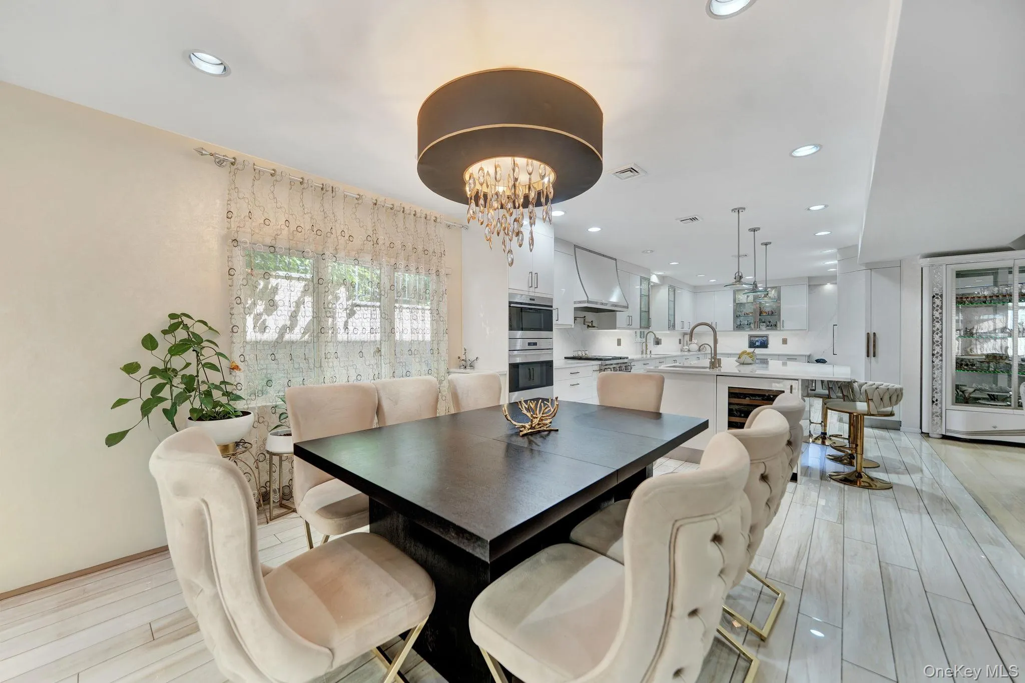 180-15 Aberdeen Road, New York, NY, 5 Bedrooms Bedrooms, 12 Rooms Rooms,3 BathroomsBathrooms,Residential,For Rent,Aberdeen,0,1015092 180-15 Aberdeen Road, New York, NY, 5 Bedrooms Bedrooms, 12 Rooms Rooms,3 BathroomsBathrooms,Residential,For Rent,Aberdeen,0,1015092