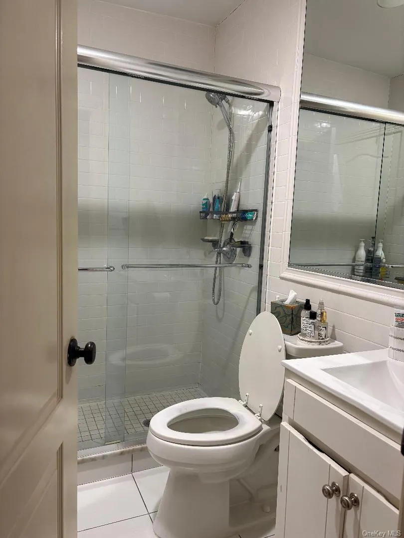 1115 Oceanfront Avenue, Long Beach, NY, 1 Bedroom Bedrooms, 2 Rooms Rooms,1 BathroomBathrooms,Residential Lease,For Rent,Oceanfront,0,1015094 1115 Oceanfront Avenue, Long Beach, NY, 1 Bedroom Bedrooms, 2 Rooms Rooms,1 BathroomBathrooms,Residential Lease,For Rent,Oceanfront,0,1015094