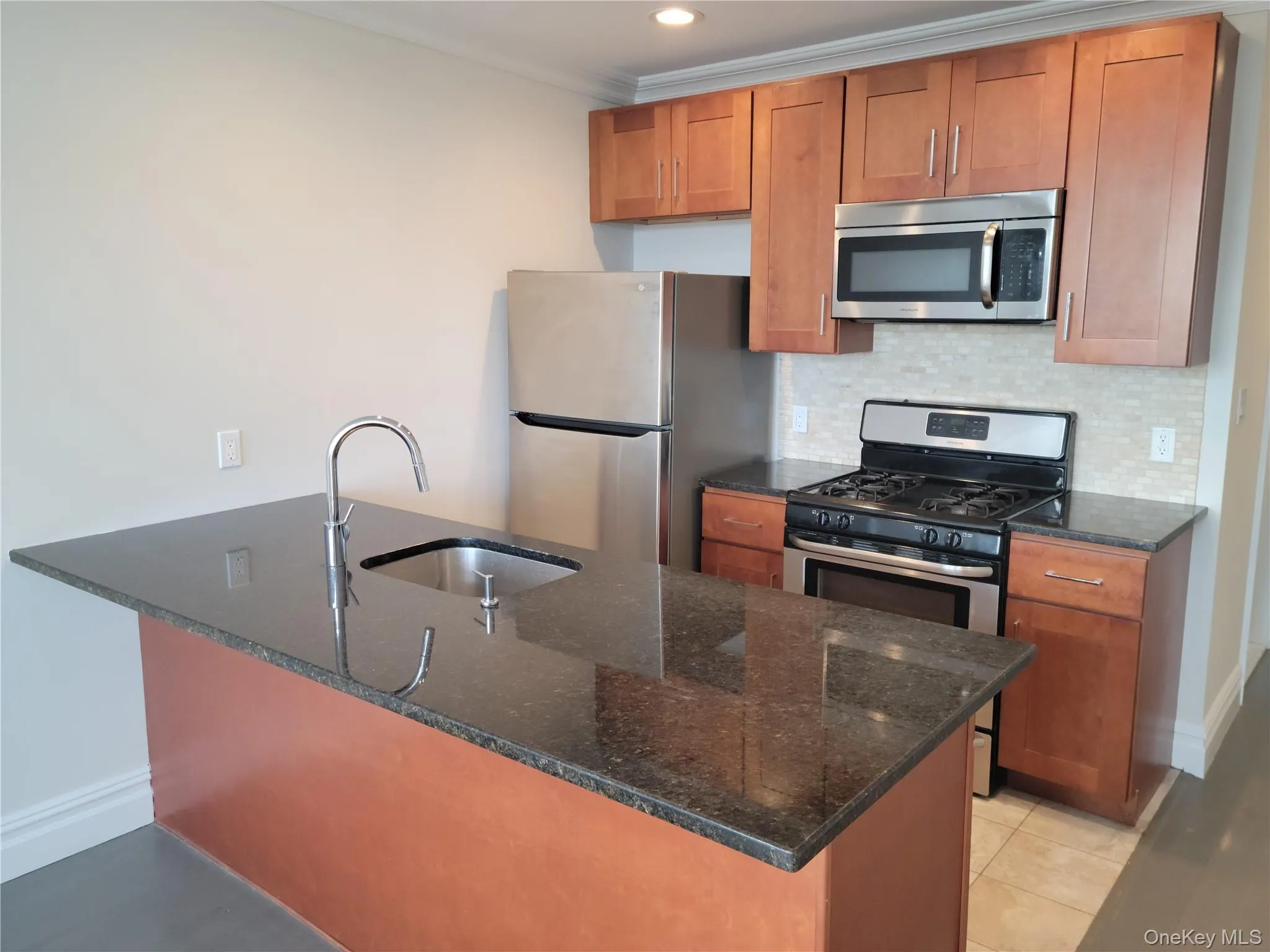 1115 Oceanfront Avenue, Long Beach, NY, 1 Bedroom Bedrooms, 2 Rooms Rooms,1 BathroomBathrooms,Residential Lease,For Rent,Oceanfront,0,1015094 1115 Oceanfront Avenue, Long Beach, NY, 1 Bedroom Bedrooms, 2 Rooms Rooms,1 BathroomBathrooms,Residential Lease,For Rent,Oceanfront,0,1015094