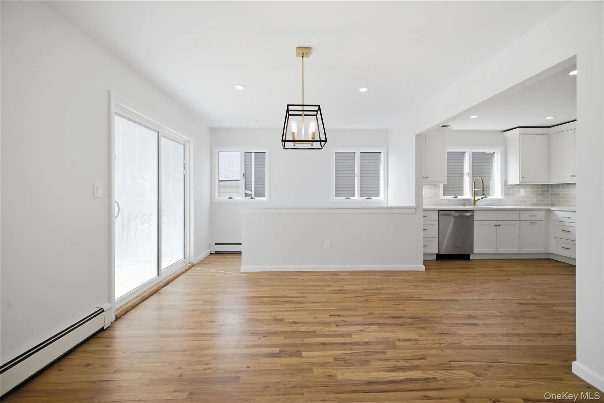 580 East Pine Street, Long Beach, NY, 3 Bedrooms Bedrooms, 7 Rooms Rooms,2 BathroomsBathrooms,Residential Lease,For Rent,East Pine,0,1015096 580 East Pine Street, Long Beach, NY, 3 Bedrooms Bedrooms, 7 Rooms Rooms,2 BathroomsBathrooms,Residential Lease,For Rent,East Pine,0,1015096
