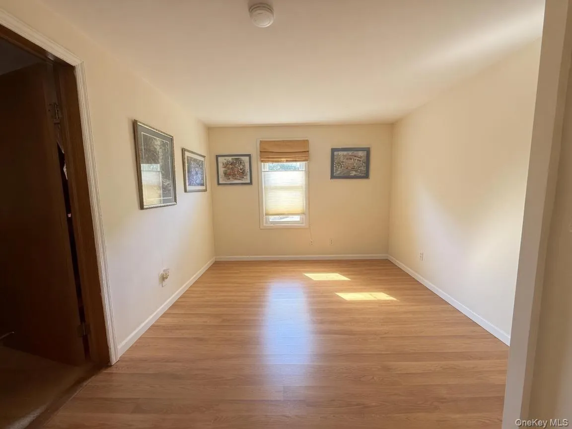 1 Trebor Road, Oyster Bay, NY, 2 Bedrooms Bedrooms, 8 Rooms Rooms,2 BathroomsBathrooms,Residential,For Rent,Trebor,0,1015100 1 Trebor Road, Oyster Bay, NY, 2 Bedrooms Bedrooms, 8 Rooms Rooms,2 BathroomsBathrooms,Residential,For Rent,Trebor,0,1015100