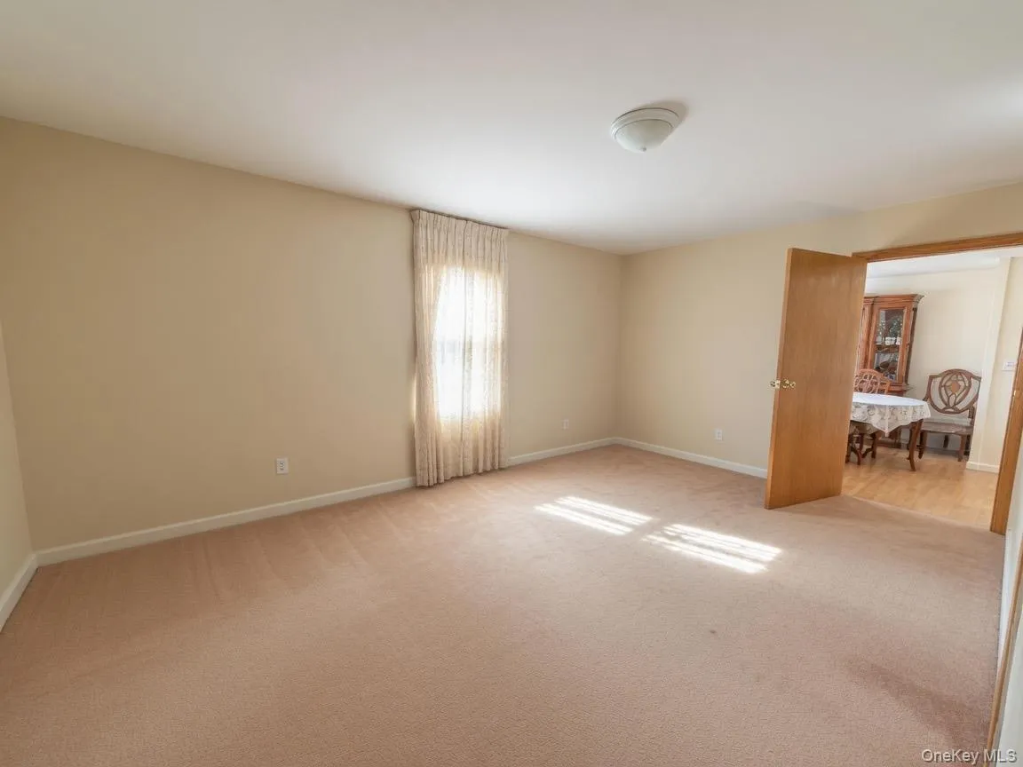 1 Trebor Road, Oyster Bay, NY, 2 Bedrooms Bedrooms, 8 Rooms Rooms,2 BathroomsBathrooms,Residential,For Rent,Trebor,0,1015100 1 Trebor Road, Oyster Bay, NY, 2 Bedrooms Bedrooms, 8 Rooms Rooms,2 BathroomsBathrooms,Residential,For Rent,Trebor,0,1015100