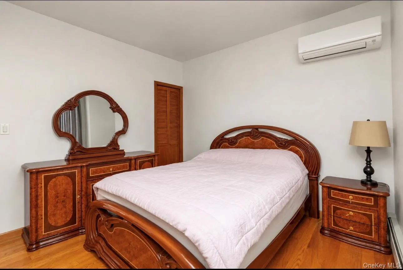 7964 77th Avenue, New York, NY, 3 Bedrooms Bedrooms, 5 Rooms Rooms,3 BathroomsBathrooms,Residential,For Rent,77th,0,KEY1015101 7964 77th Avenue, New York, NY, 3 Bedrooms Bedrooms, 5 Rooms Rooms,3 BathroomsBathrooms,Residential,For Rent,77th,0,KEY1015101
