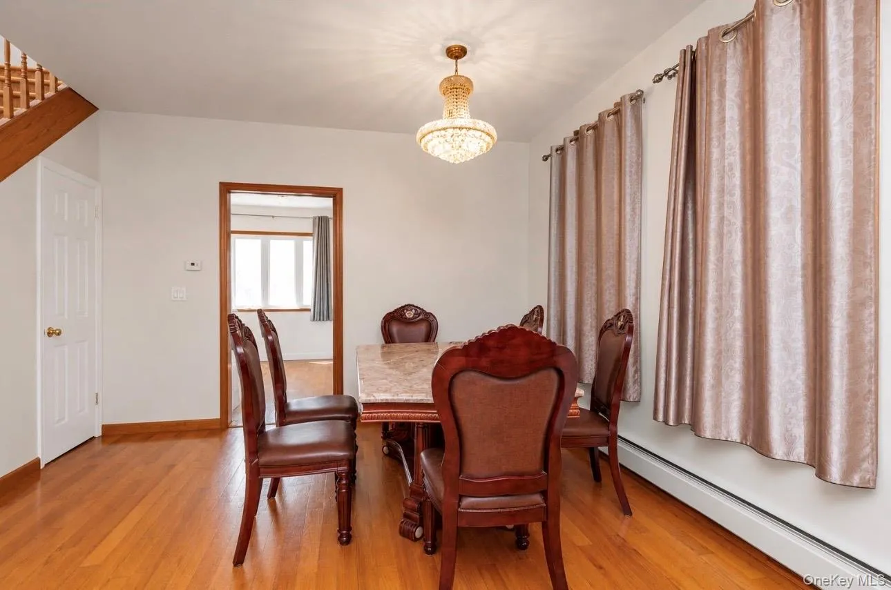 7964 77th Avenue, New York, NY, 3 Bedrooms Bedrooms, 5 Rooms Rooms,3 BathroomsBathrooms,Residential,For Rent,77th,0,KEY1015101 7964 77th Avenue, New York, NY, 3 Bedrooms Bedrooms, 5 Rooms Rooms,3 BathroomsBathrooms,Residential,For Rent,77th,0,KEY1015101