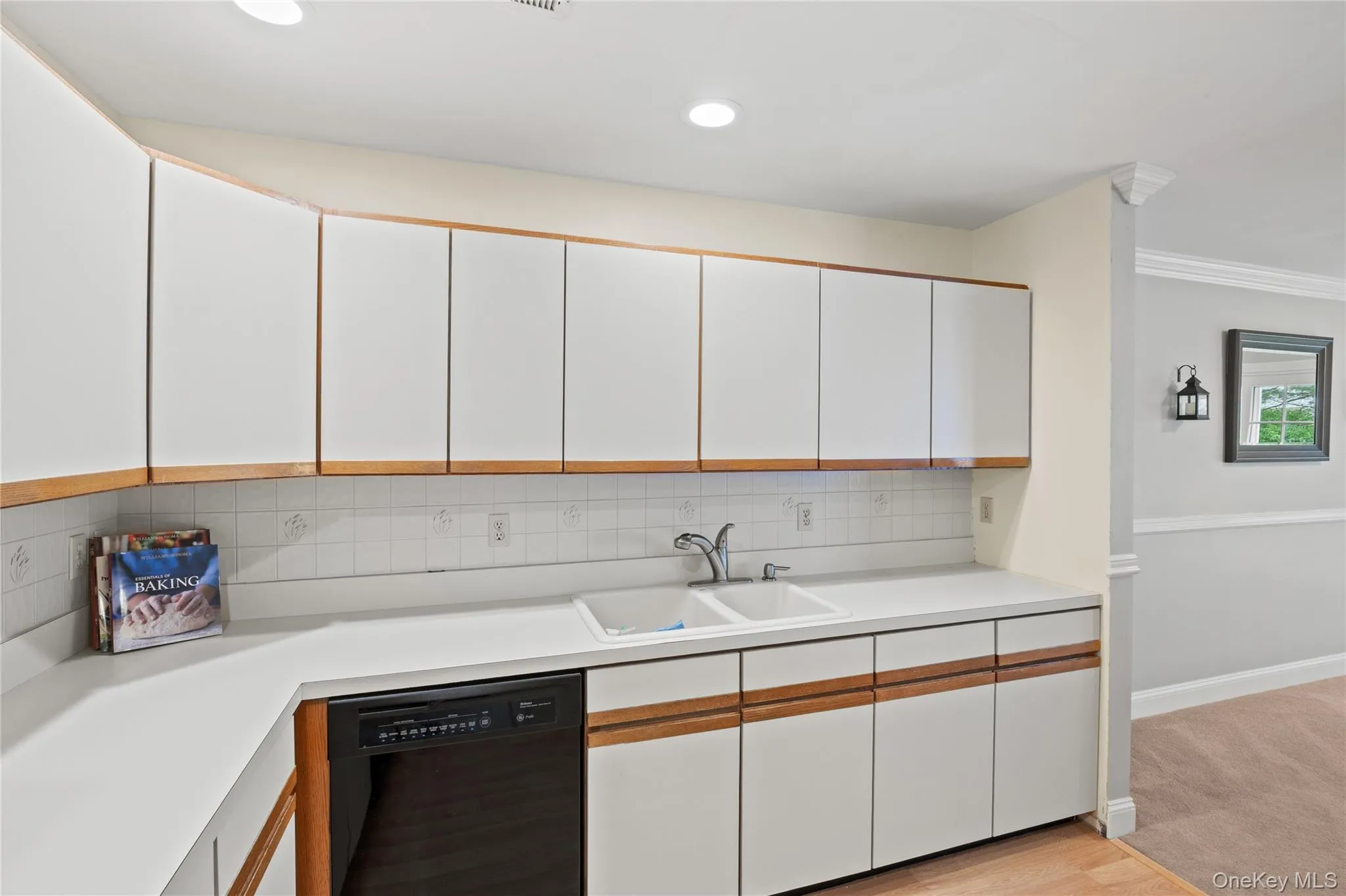 1406 Sara Circle, Brookhaven, NY, 3 Bedrooms Bedrooms, 6 Rooms Rooms,2 BathroomsBathrooms,Residential,For Rent,Sara,0,1015102 1406 Sara Circle, Brookhaven, NY, 3 Bedrooms Bedrooms, 6 Rooms Rooms,2 BathroomsBathrooms,Residential,For Rent,Sara,0,1015102