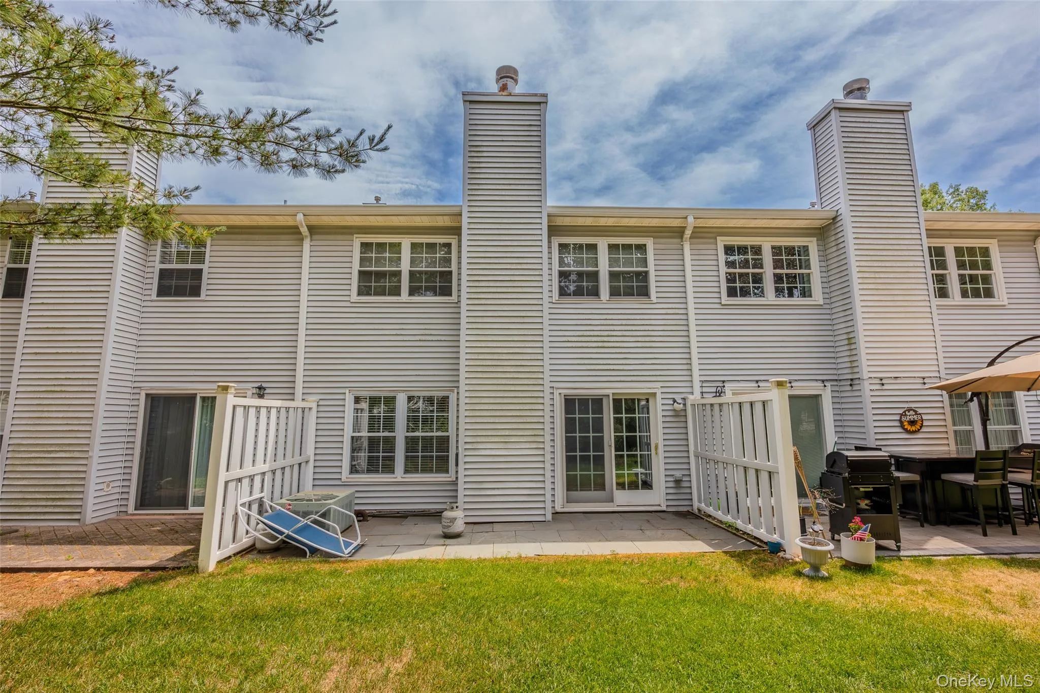 1406 Sara Circle, Brookhaven, NY, 3 Bedrooms Bedrooms, 6 Rooms Rooms,2 BathroomsBathrooms,Residential,For Rent,Sara,0,1015102 1406 Sara Circle, Brookhaven, NY, 3 Bedrooms Bedrooms, 6 Rooms Rooms,2 BathroomsBathrooms,Residential,For Rent,Sara,0,1015102