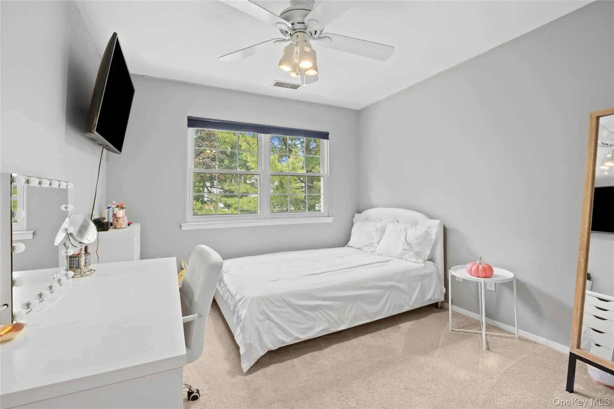 1406 Sara Circle, Brookhaven, NY, 3 Bedrooms Bedrooms, 6 Rooms Rooms,2 BathroomsBathrooms,Residential,For Rent,Sara,0,1015102 1406 Sara Circle, Brookhaven, NY, 3 Bedrooms Bedrooms, 6 Rooms Rooms,2 BathroomsBathrooms,Residential,For Rent,Sara,0,1015102