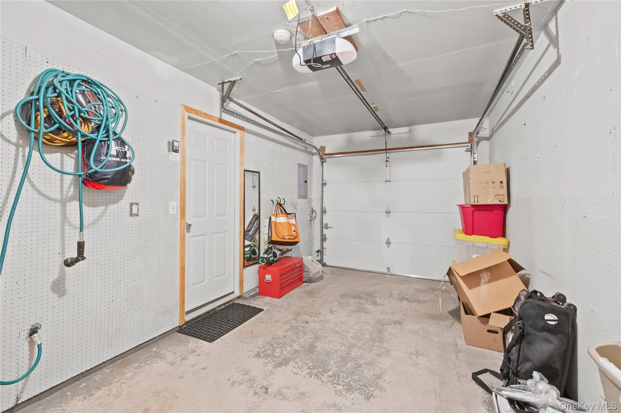 1406 Sara Circle, Brookhaven, NY, 3 Bedrooms Bedrooms, 6 Rooms Rooms,2 BathroomsBathrooms,Residential,For Rent,Sara,0,1015102 1406 Sara Circle, Brookhaven, NY, 3 Bedrooms Bedrooms, 6 Rooms Rooms,2 BathroomsBathrooms,Residential,For Rent,Sara,0,1015102