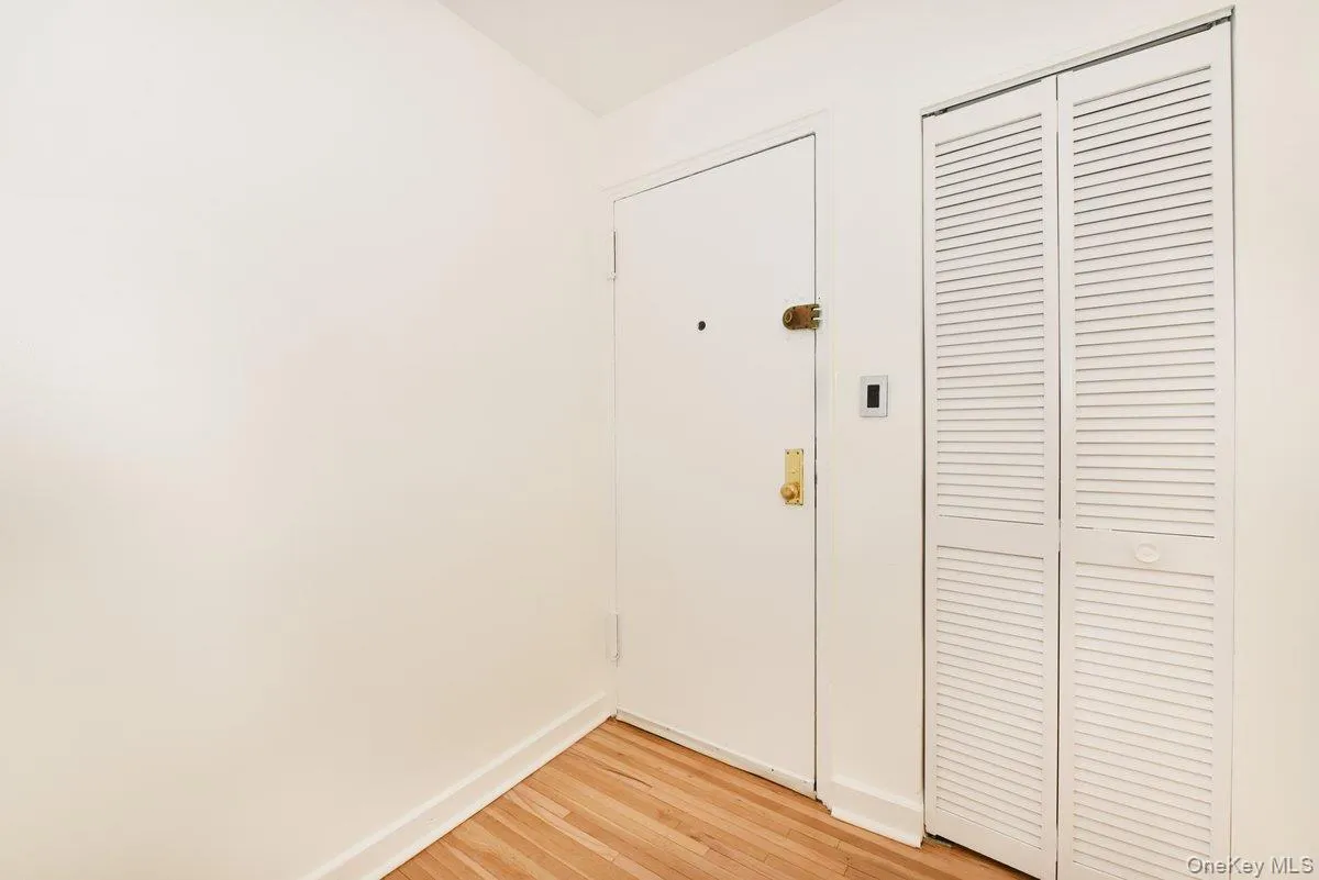 11116 66th Avenue, New York, NY, 1 Bedroom Bedrooms, 3 Rooms Rooms,1 BathroomBathrooms,Residential,For Rent,66th,0,1015103 11116 66th Avenue, New York, NY, 1 Bedroom Bedrooms, 3 Rooms Rooms,1 BathroomBathrooms,Residential,For Rent,66th,0,1015103