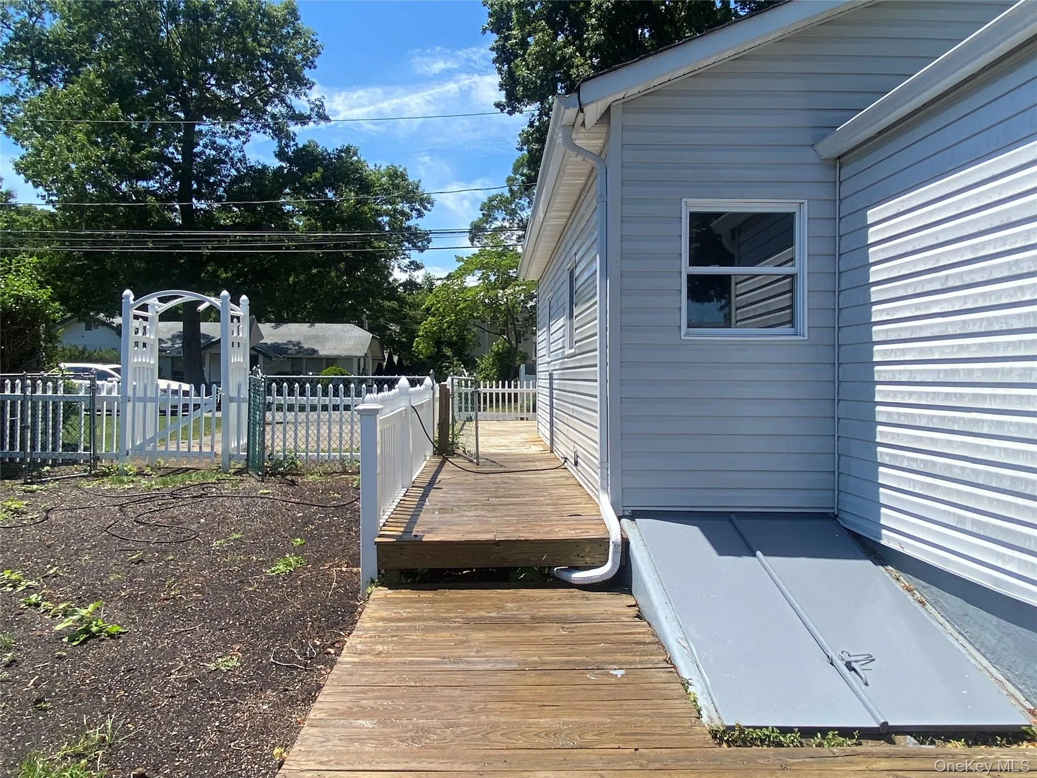 101 Rose Drive, Islip, NY, 2 Bedrooms Bedrooms, 6 Rooms Rooms,1 BathroomBathrooms,Residential,For Rent,Rose,0,1015104 101 Rose Drive, Islip, NY, 2 Bedrooms Bedrooms, 6 Rooms Rooms,1 BathroomBathrooms,Residential,For Rent,Rose,0,1015104