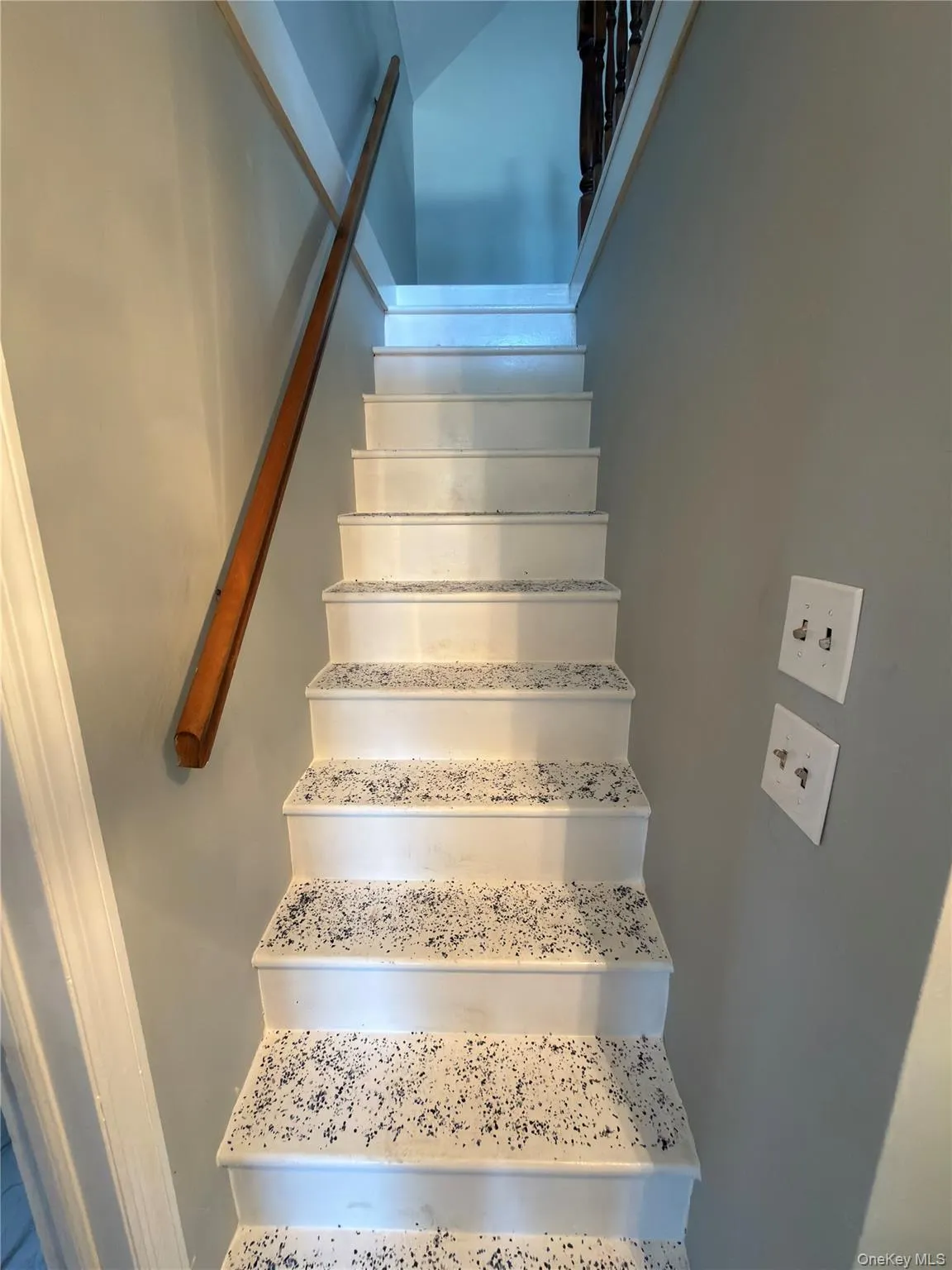 18316 64th Avenue, New York, NY, 3 Bedrooms Bedrooms, 7 Rooms Rooms,2 BathroomsBathrooms,Residential Lease,For Rent,64th,0,1015105 18316 64th Avenue, New York, NY, 3 Bedrooms Bedrooms, 7 Rooms Rooms,2 BathroomsBathrooms,Residential Lease,For Rent,64th,0,1015105