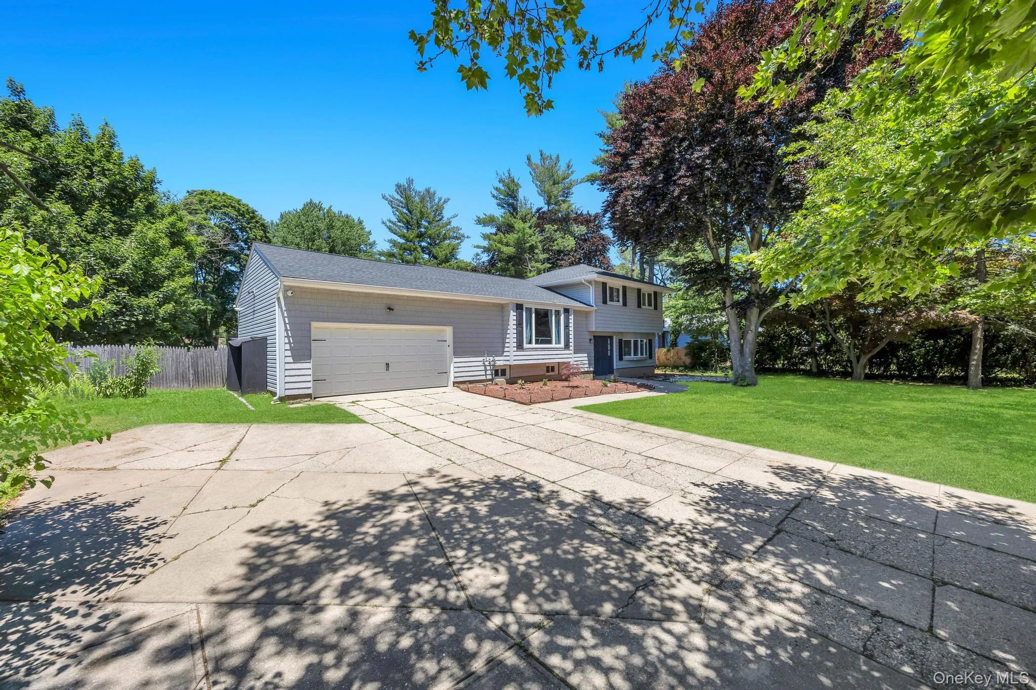99 Burr Road, Huntington, NY, 4 Bedrooms Bedrooms, 7 Rooms Rooms,2 BathroomsBathrooms,Residential,For Rent,Burr,0,1015112 99 Burr Road, Huntington, NY, 4 Bedrooms Bedrooms, 7 Rooms Rooms,2 BathroomsBathrooms,Residential,For Rent,Burr,0,1015112