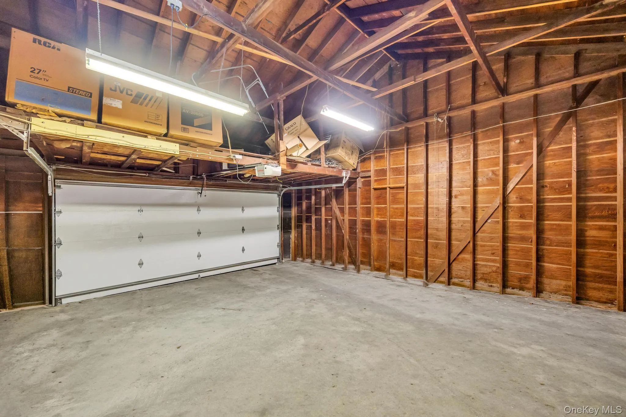 99 Burr Road, Huntington, NY, 4 Bedrooms Bedrooms, 7 Rooms Rooms,2 BathroomsBathrooms,Residential,For Rent,Burr,0,1015112 99 Burr Road, Huntington, NY, 4 Bedrooms Bedrooms, 7 Rooms Rooms,2 BathroomsBathrooms,Residential,For Rent,Burr,0,1015112