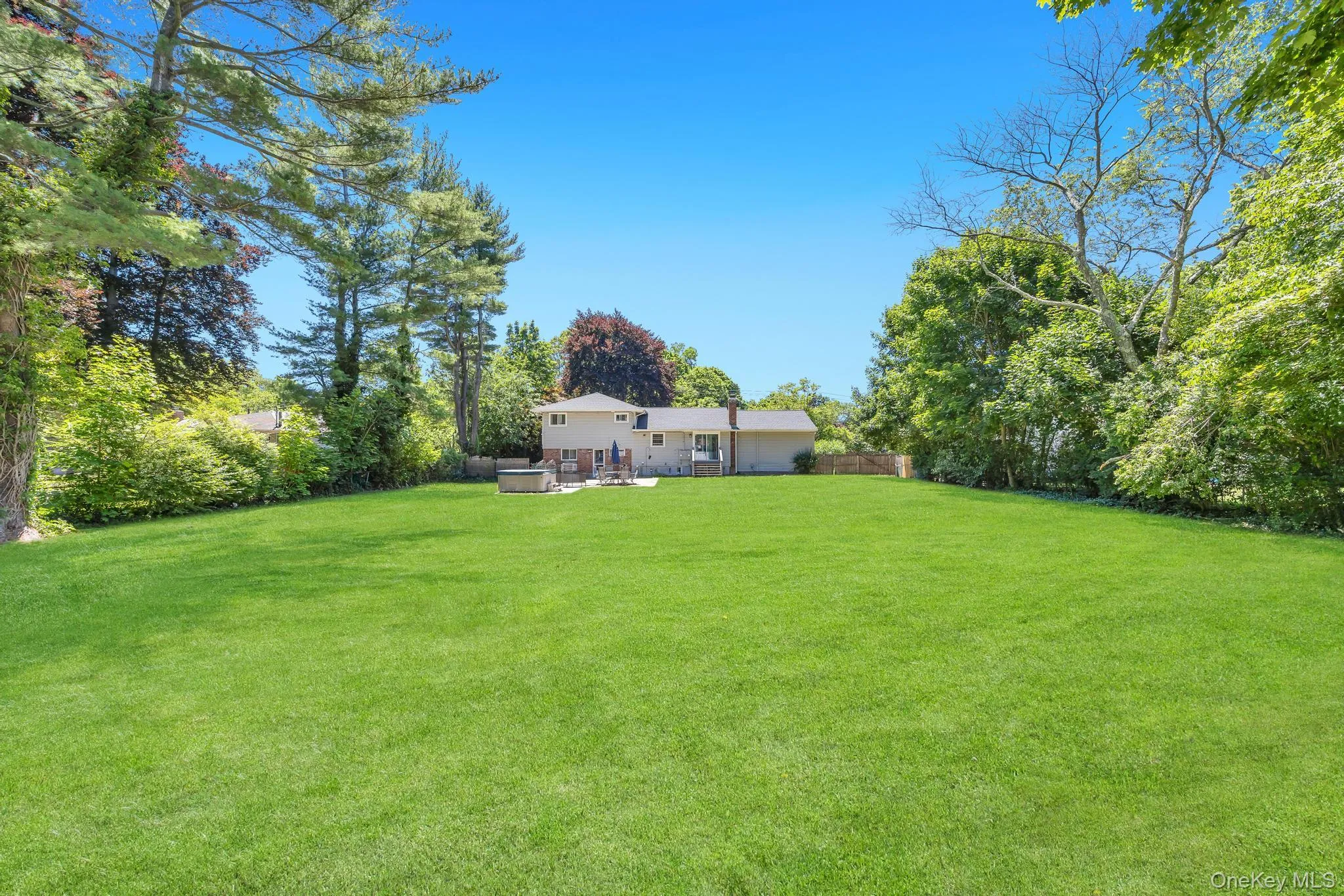 99 Burr Road, Huntington, NY, 4 Bedrooms Bedrooms, 7 Rooms Rooms,2 BathroomsBathrooms,Residential,For Rent,Burr,0,1015112 99 Burr Road, Huntington, NY, 4 Bedrooms Bedrooms, 7 Rooms Rooms,2 BathroomsBathrooms,Residential,For Rent,Burr,0,1015112