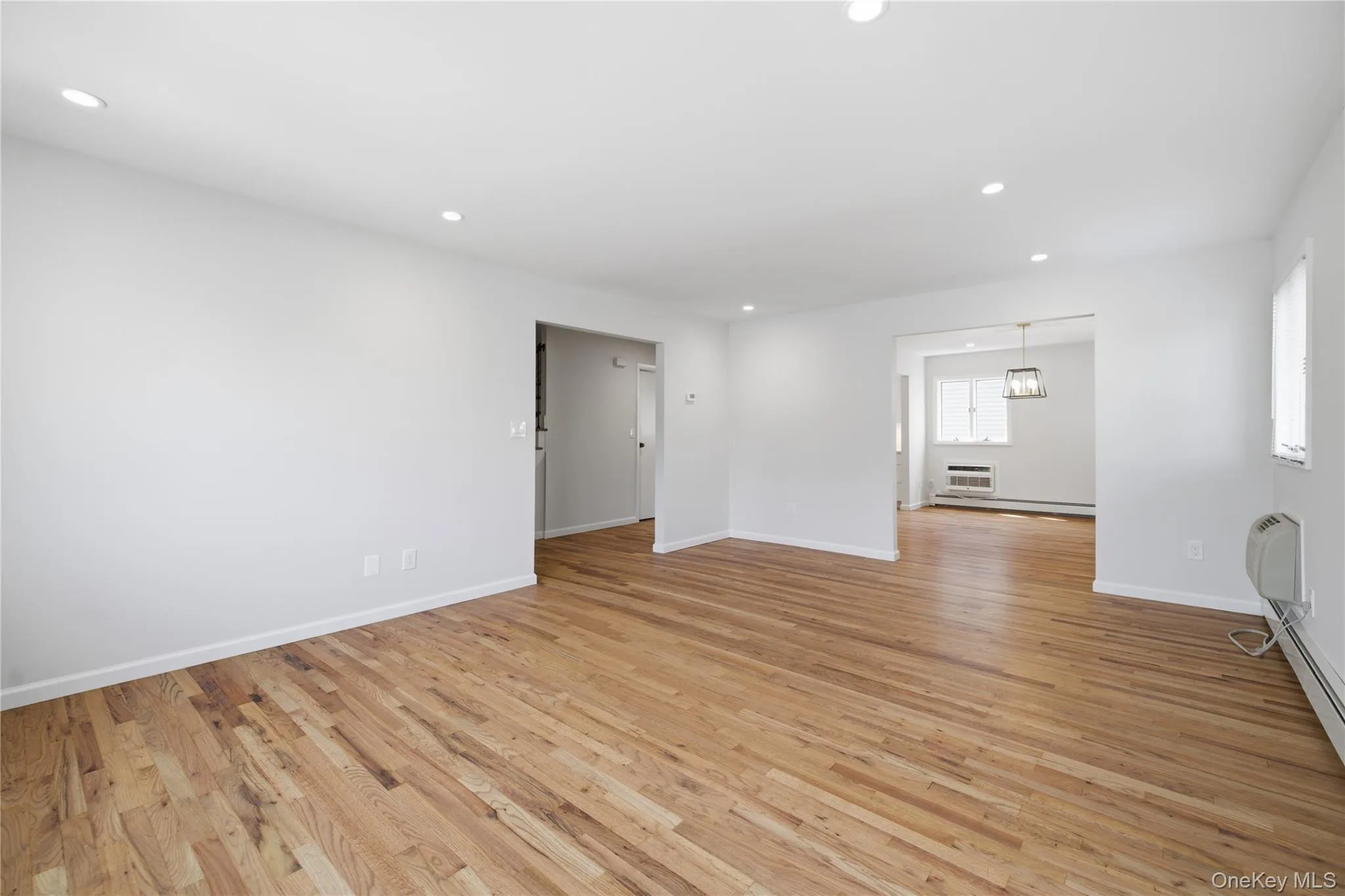 580 East Pine Street, Long Beach, NY, 3 Bedrooms Bedrooms, 7 Rooms Rooms,2 BathroomsBathrooms,Residential Lease,For Rent,East Pine,0,1015113 580 East Pine Street, Long Beach, NY, 3 Bedrooms Bedrooms, 7 Rooms Rooms,2 BathroomsBathrooms,Residential Lease,For Rent,East Pine,0,1015113