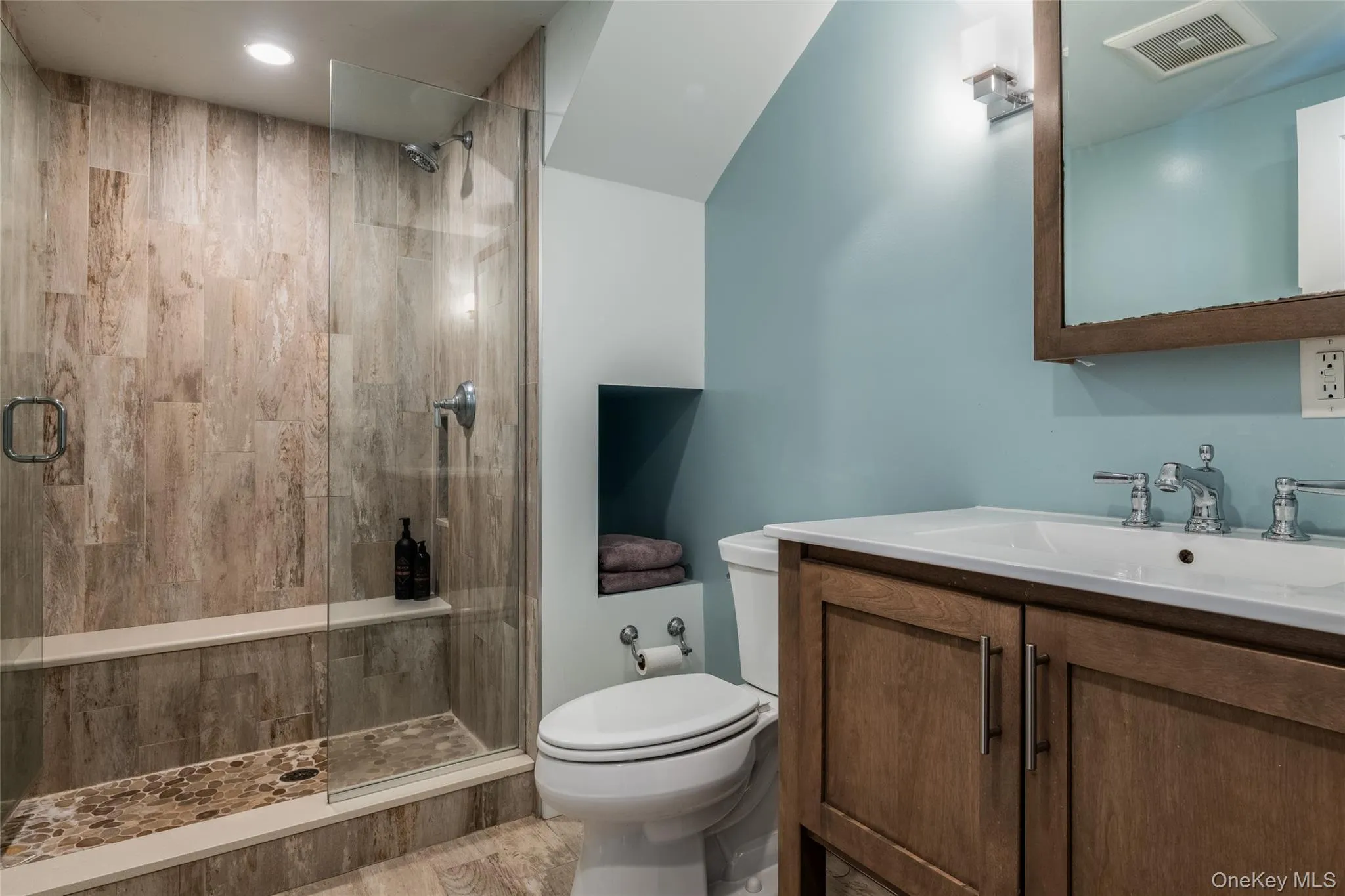 87 Hix Avenue, Rye City, NY, 6 Bedrooms Bedrooms, 14 Rooms Rooms,5 BathroomsBathrooms,Residential,For Rent,Hix,0,1015115 87 Hix Avenue, Rye City, NY, 6 Bedrooms Bedrooms, 14 Rooms Rooms,5 BathroomsBathrooms,Residential,For Rent,Hix,0,1015115
